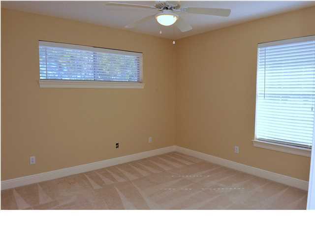 EMERALD BAY PH 1-B - Residential Lease