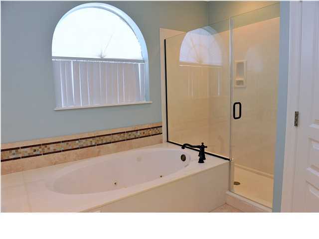 EMERALD BAY PH 1-B - Residential Lease