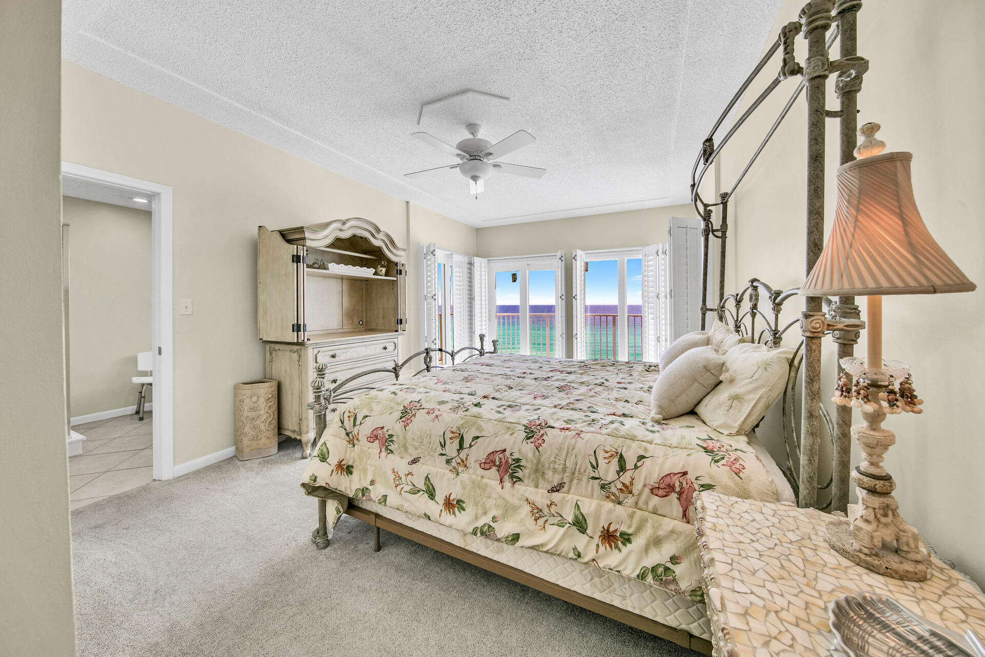 BEACH HOUSE CONDO PH 2 - Residential