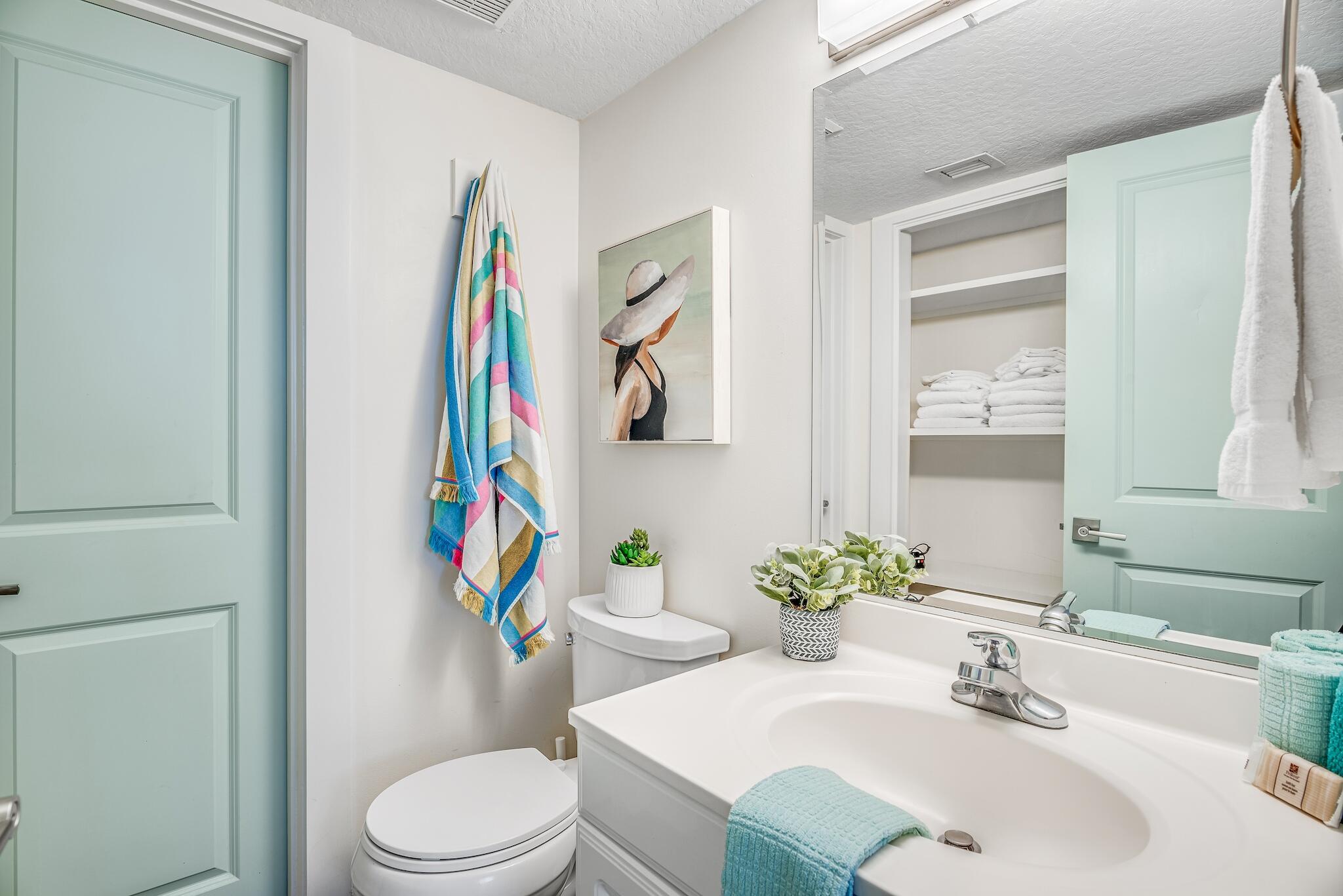 SUNDESTIN INTERNATIONAL CONDO - Residential