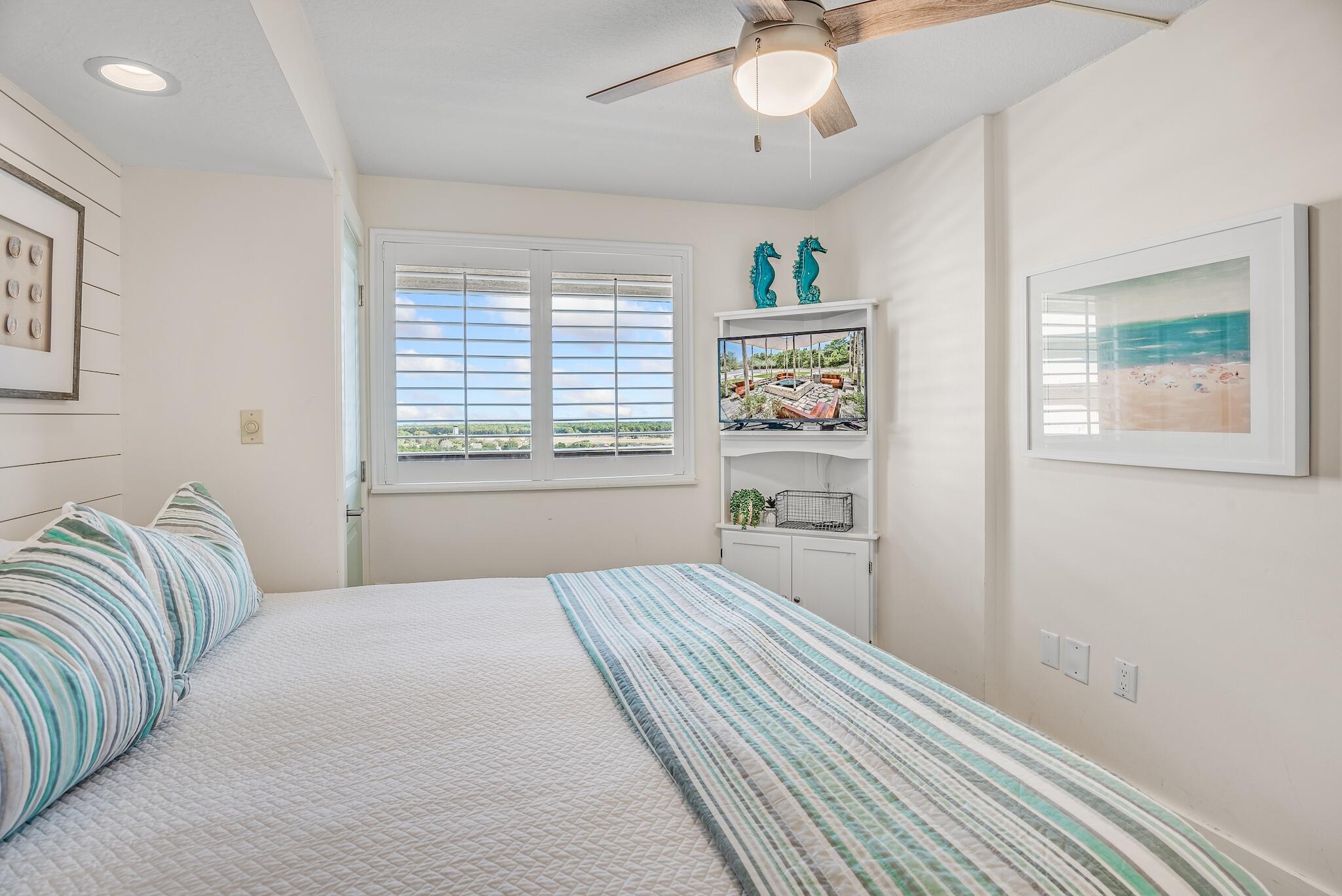 SUNDESTIN INTERNATIONAL CONDO - Residential