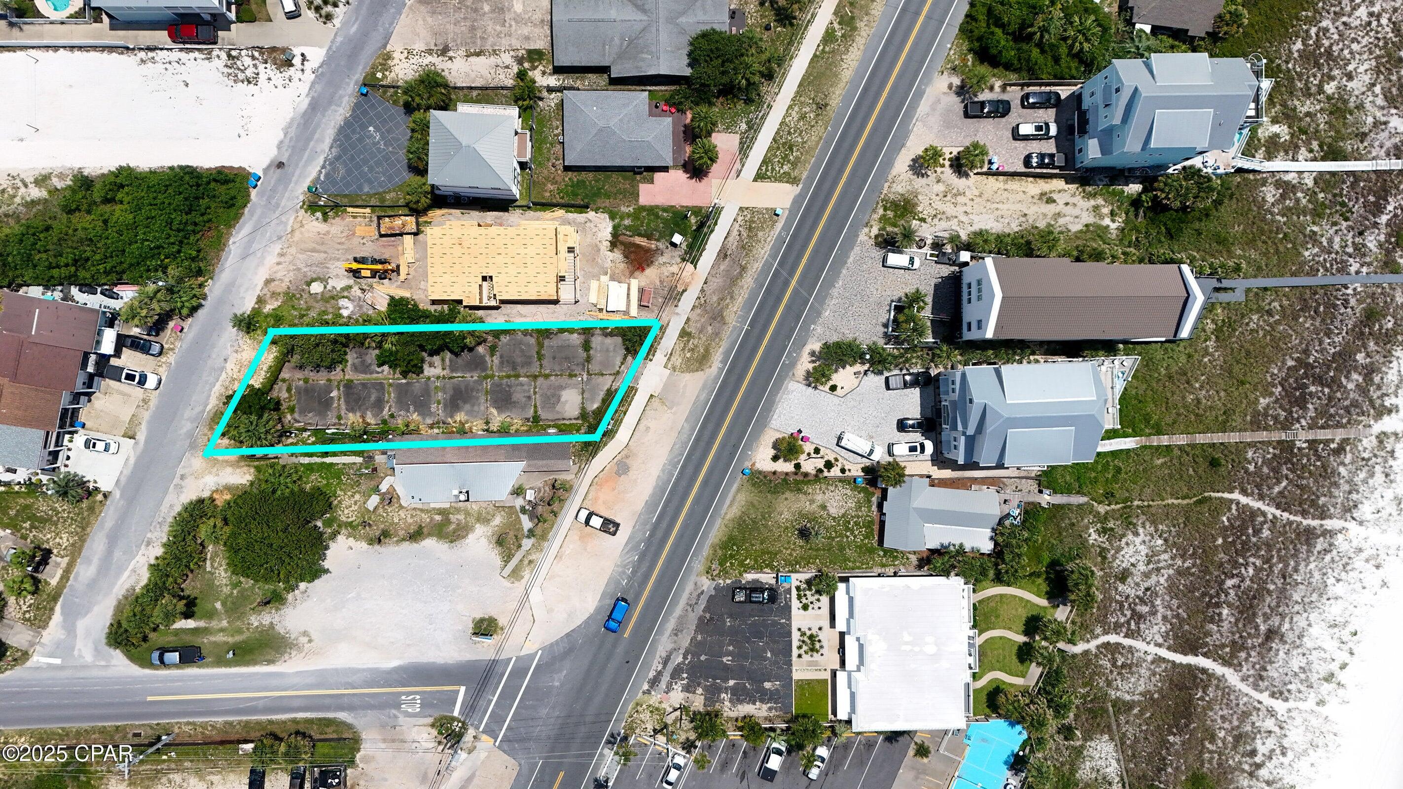 NO RECORDED SUBDIVISION - Land