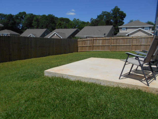 STILLWELL ESTATES - Residential Lease