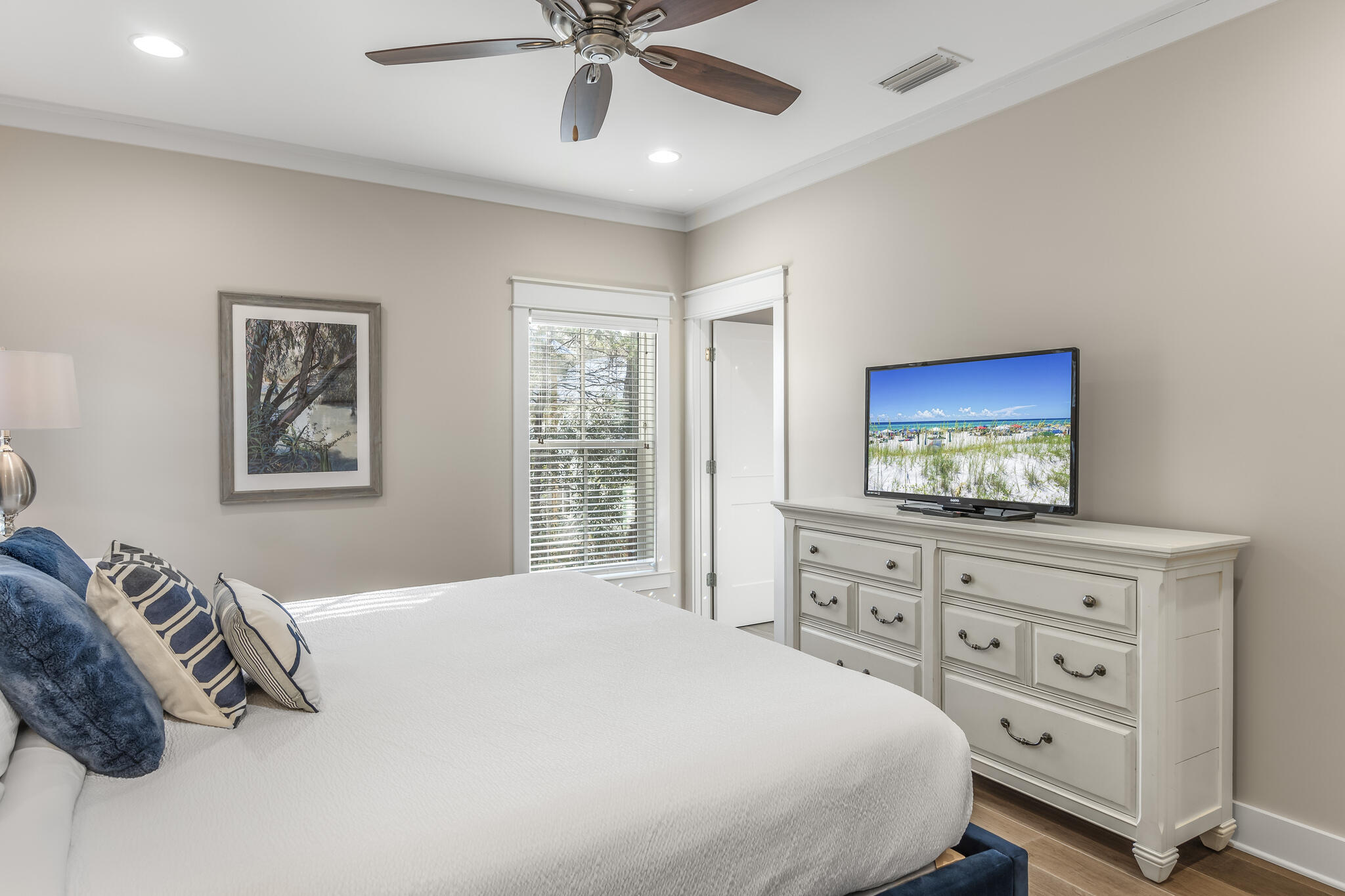 MAGNOLIA COTTAGES BY THE SEA - Residential