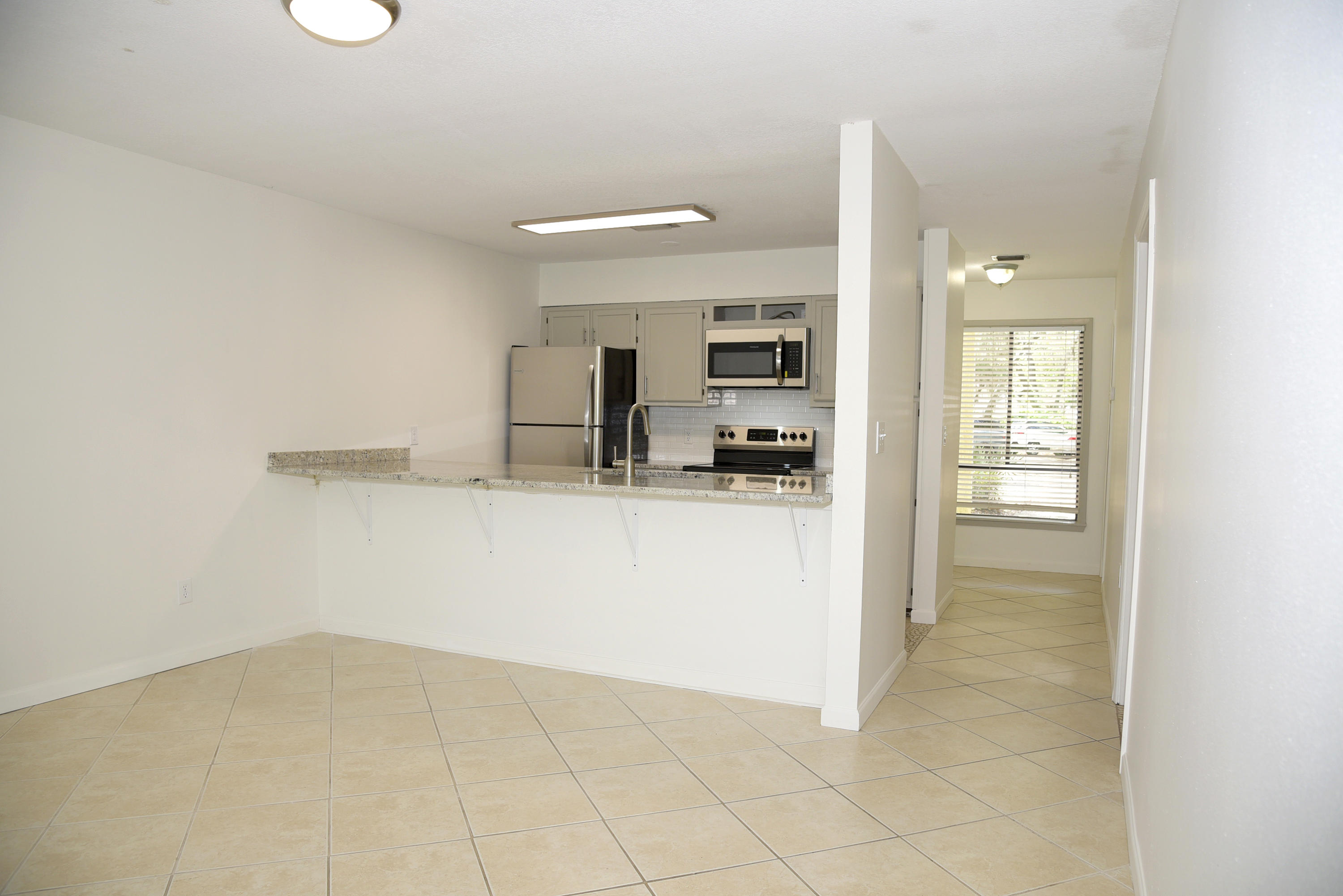 MARINA VILLAS CONDO AT BLUEWAT - Residential Lease