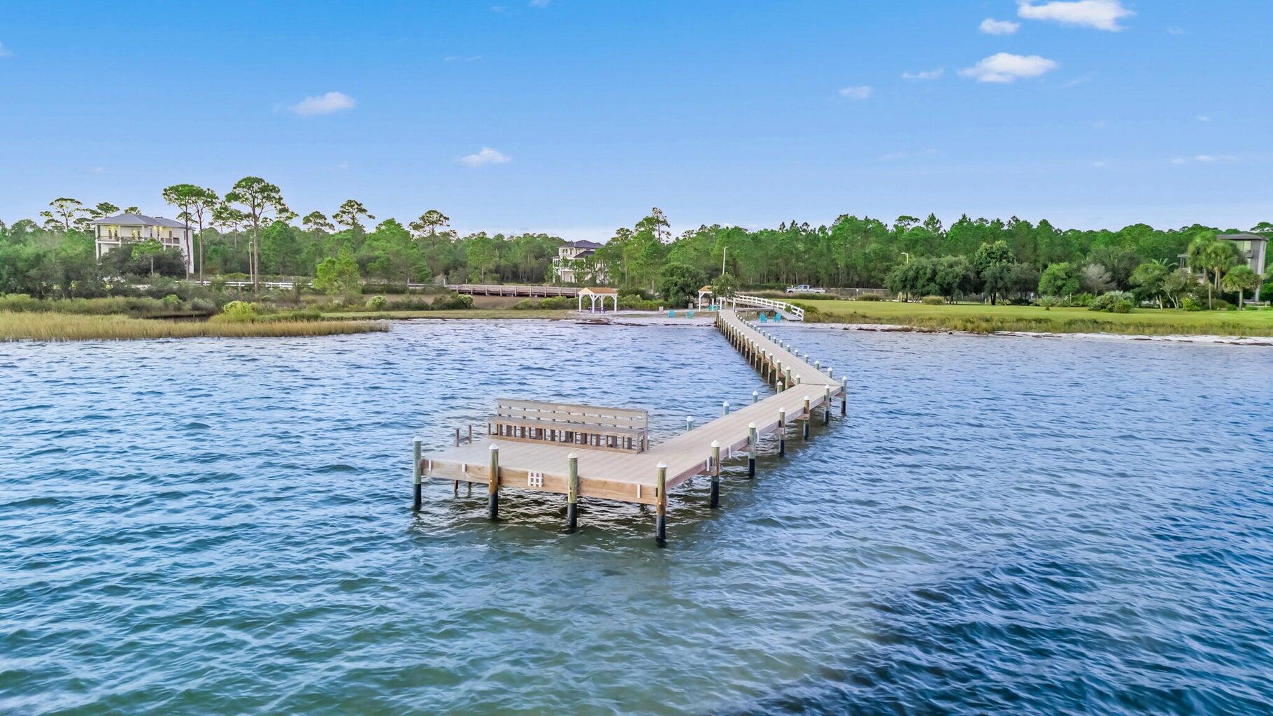 LIGHTHOUSE POINTE - Residential