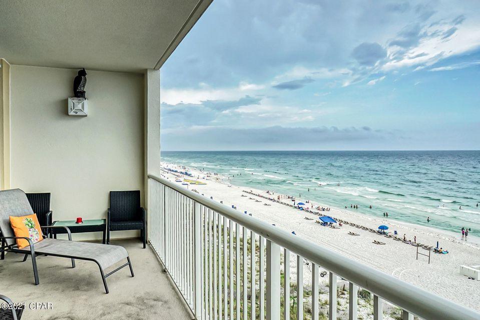 MAJESTIC BEACH TOWERS II - Residential