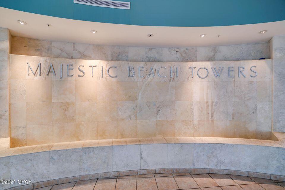 MAJESTIC BEACH TOWERS II - Residential