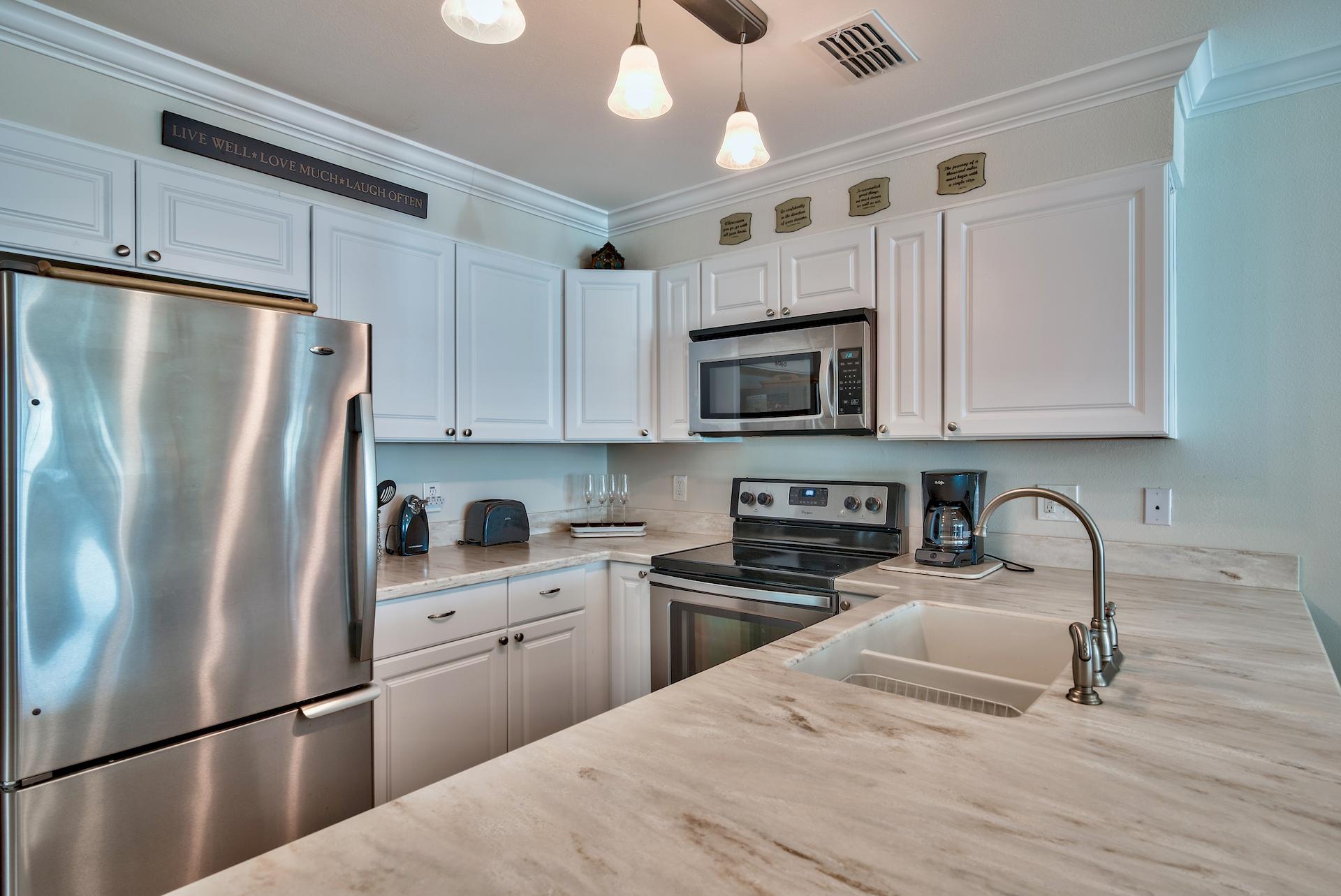 WHISPERING SANDS CONDO - Residential