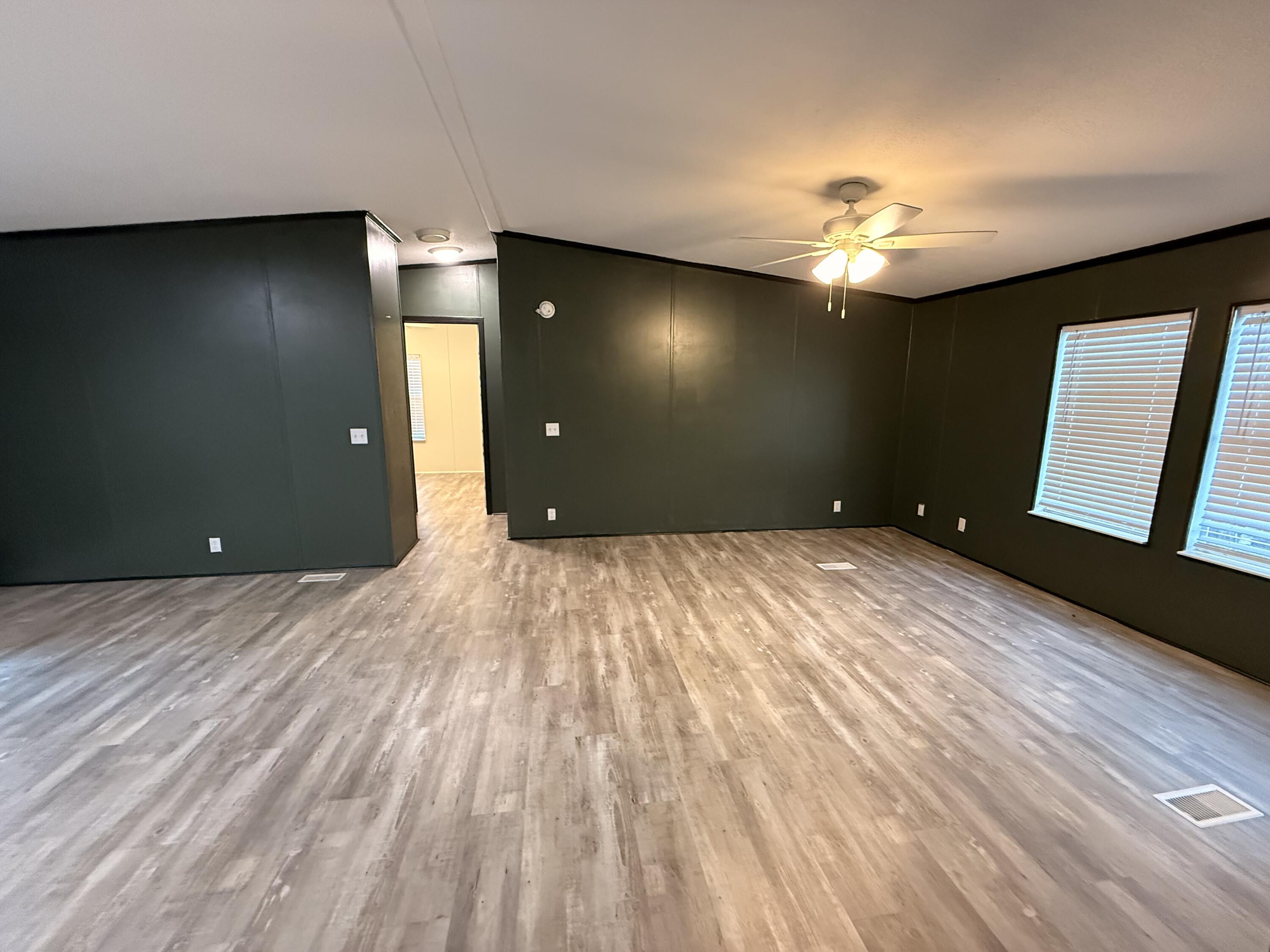 WYNNEHAVEN BEACH ESTATES - Residential