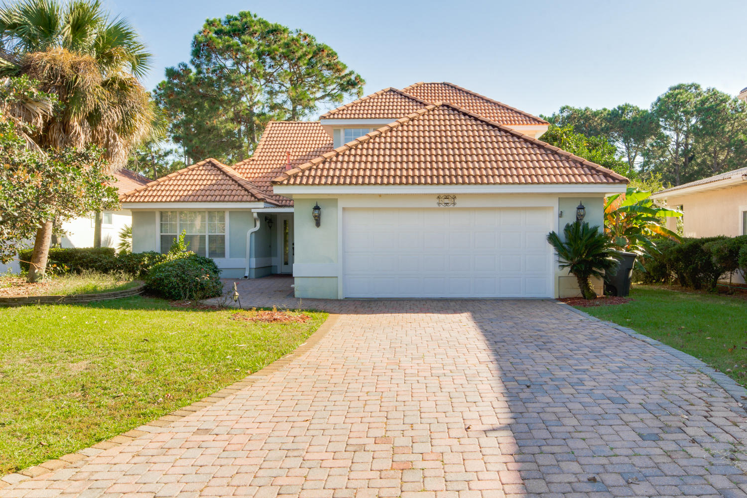 EMERALD BAY PH 1A - Residential Lease