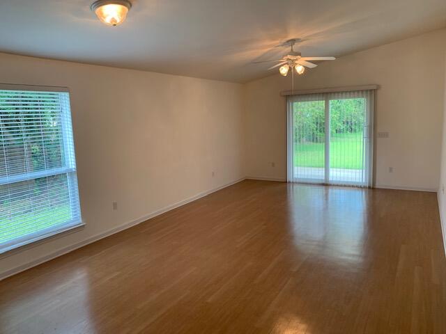 PORT DIXIE - Residential Lease