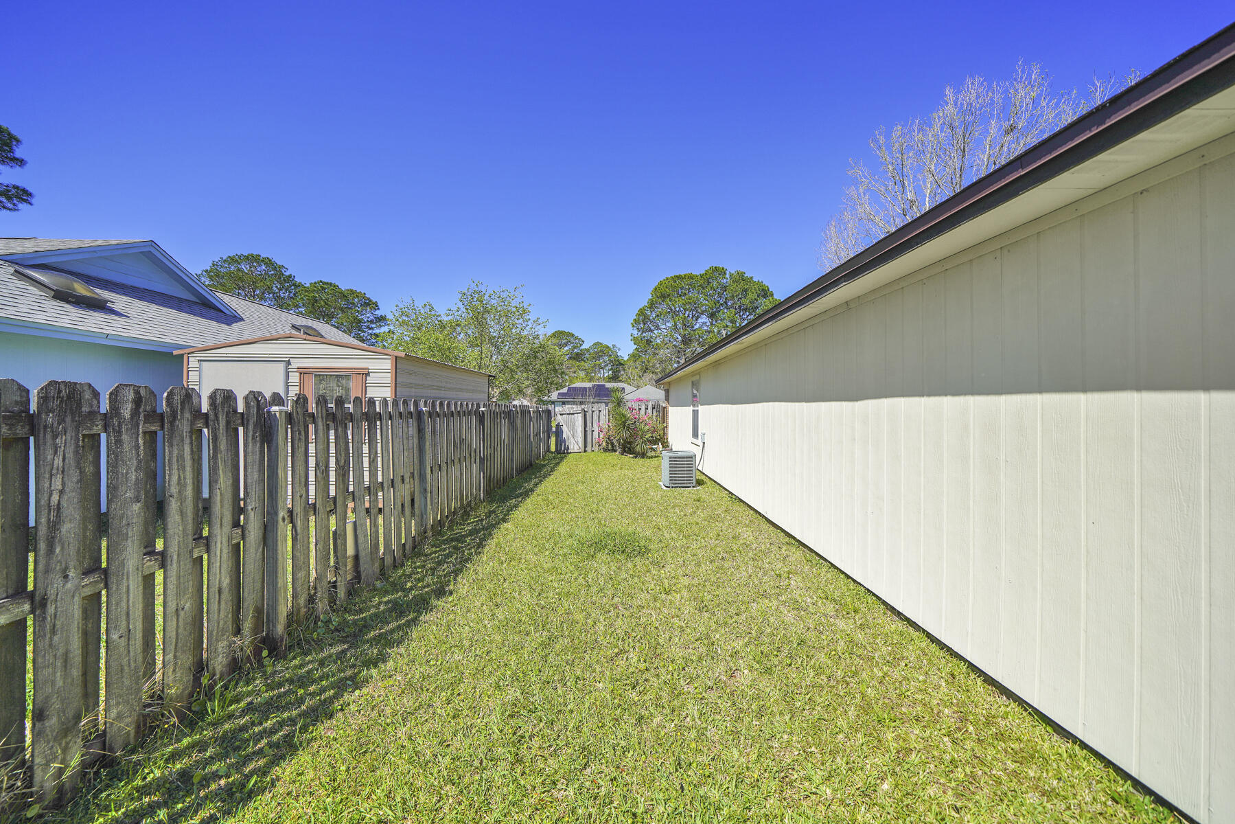 PINE MEADOWS 2ND ADDN - Residential