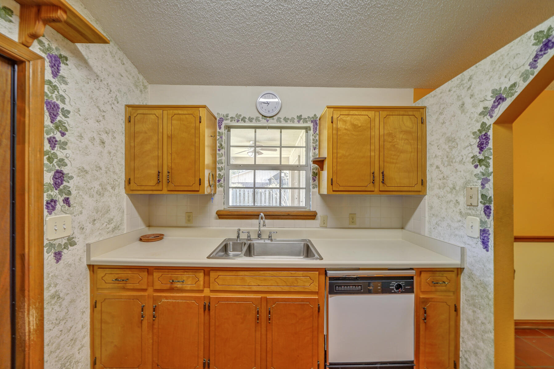 PINE MEADOWS 2ND ADDN - Residential