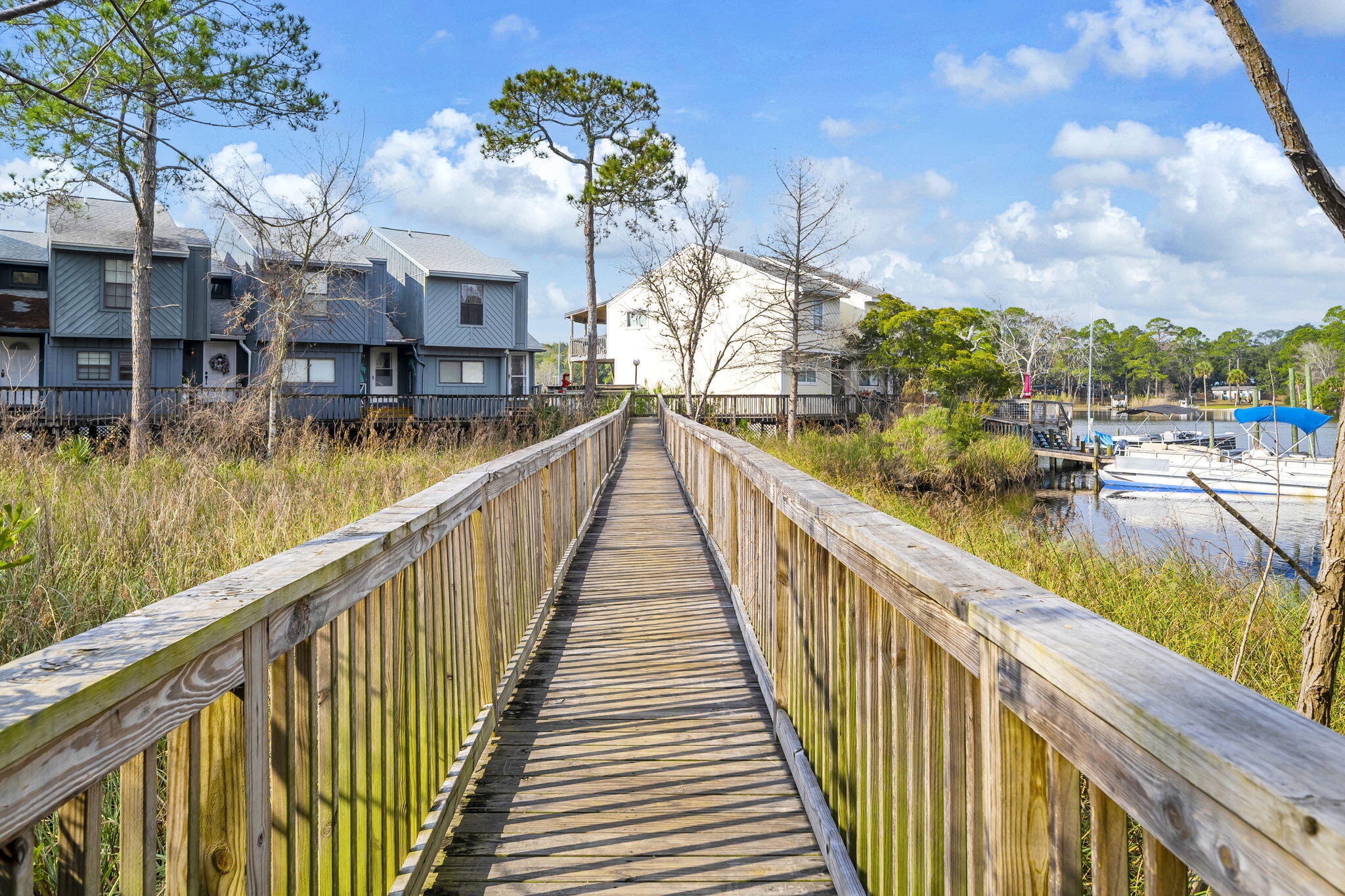 SWIFT BAYOU T/H - Residential