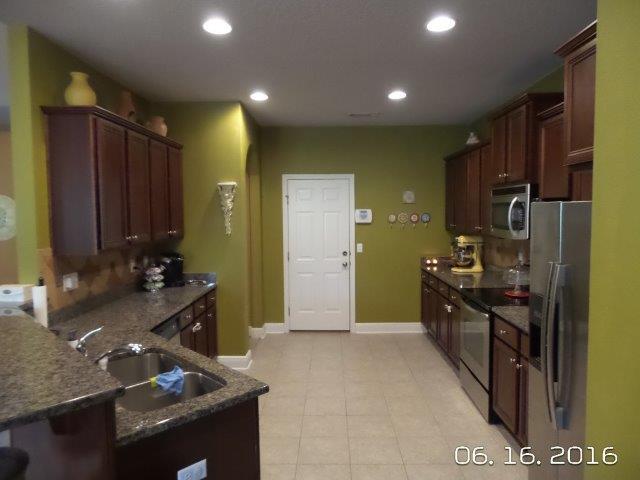 FOX VALLEY PH 3-A - Residential Lease