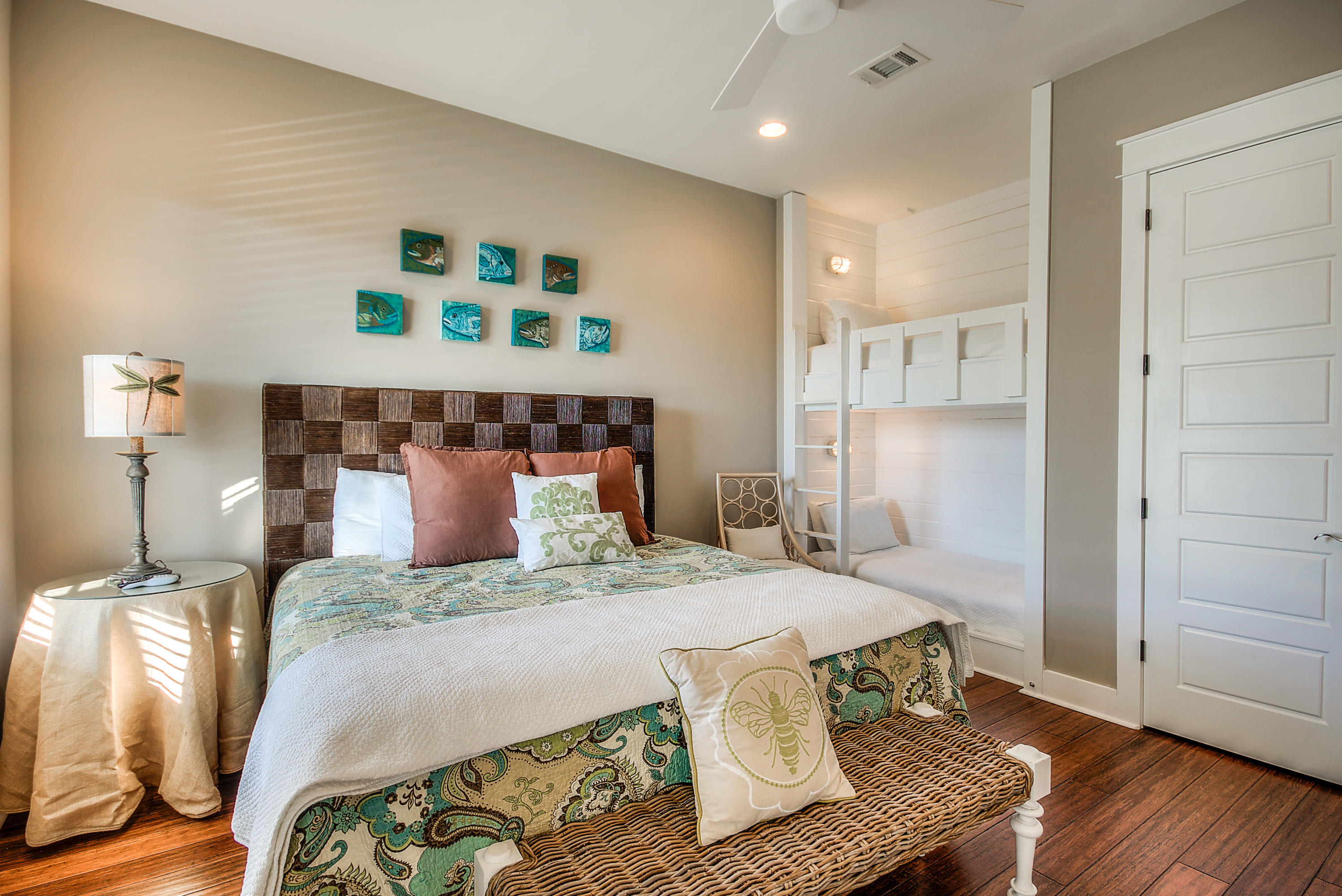 GULF SHORE MANOR - Residential