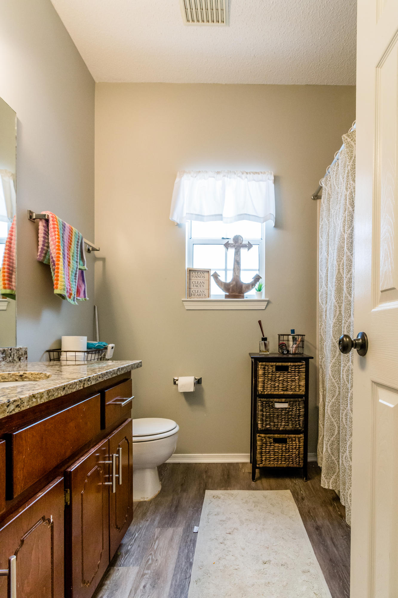 PARKWOOD SQUARE PH 1 - Residential Lease