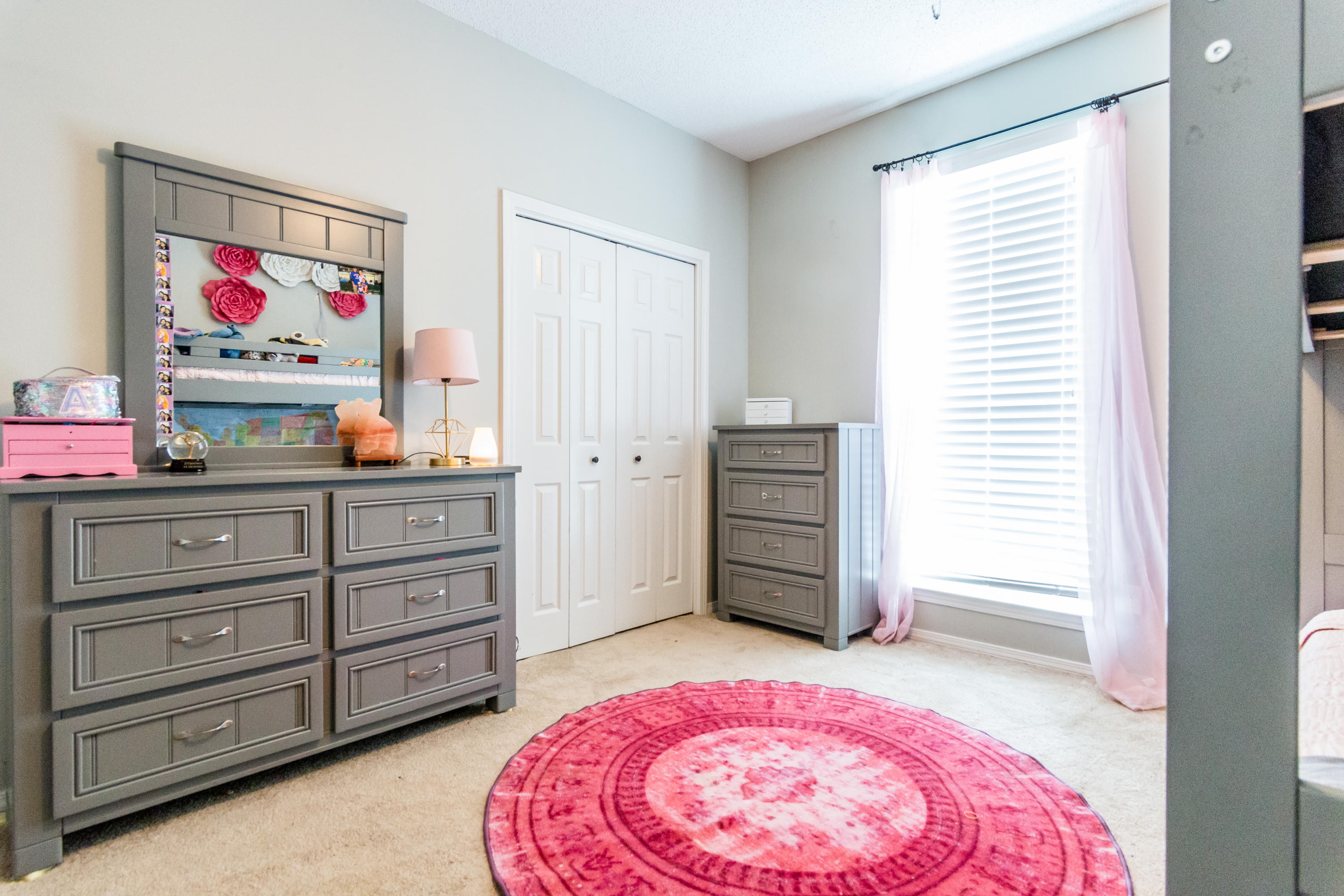PARKWOOD SQUARE PH 1 - Residential Lease