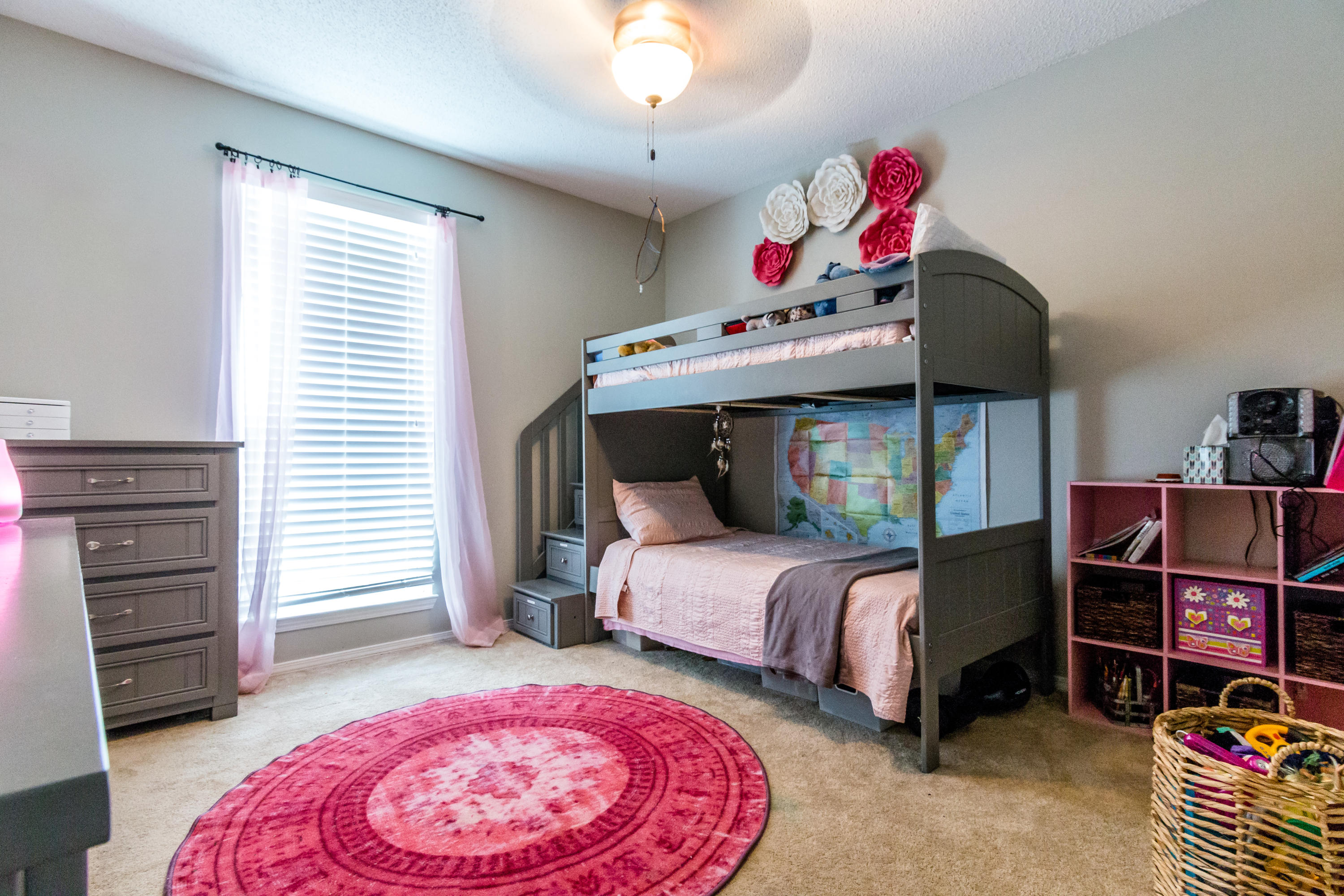 PARKWOOD SQUARE PH 1 - Residential Lease