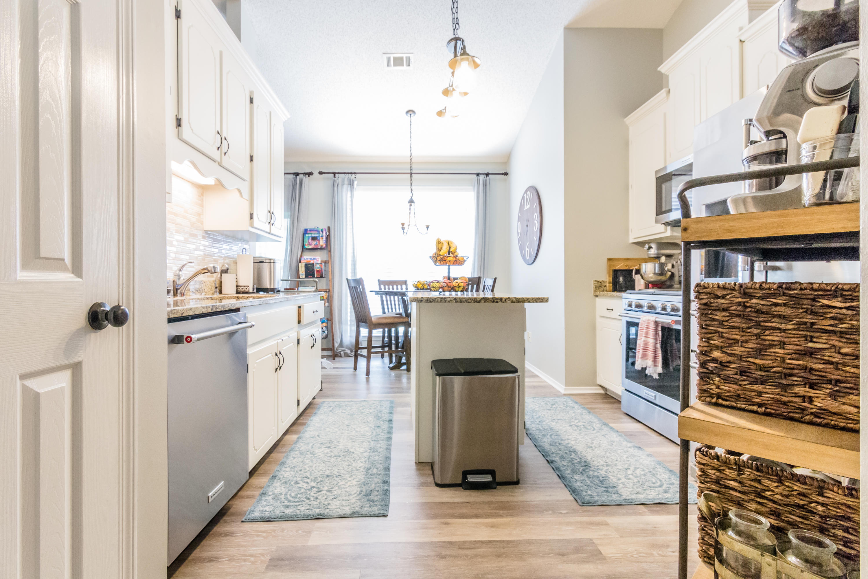 PARKWOOD SQUARE PH 1 - Residential Lease