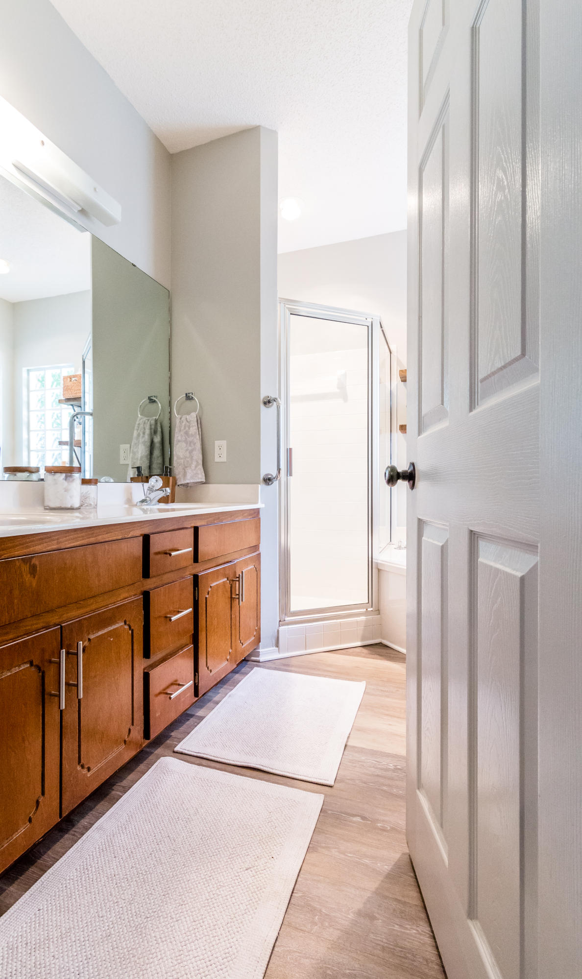PARKWOOD SQUARE PH 1 - Residential Lease