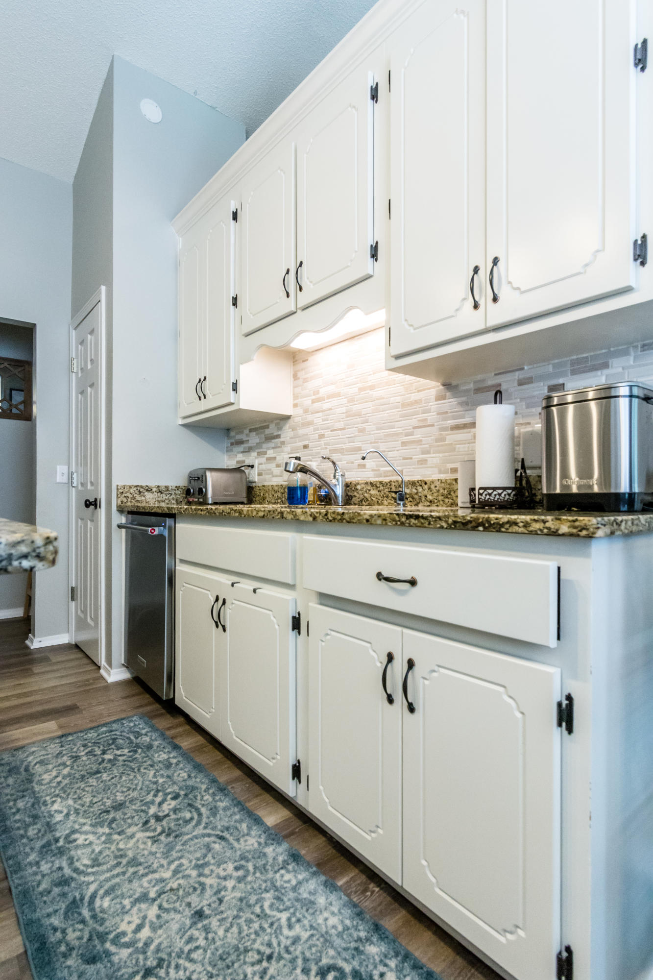 PARKWOOD SQUARE PH 1 - Residential Lease