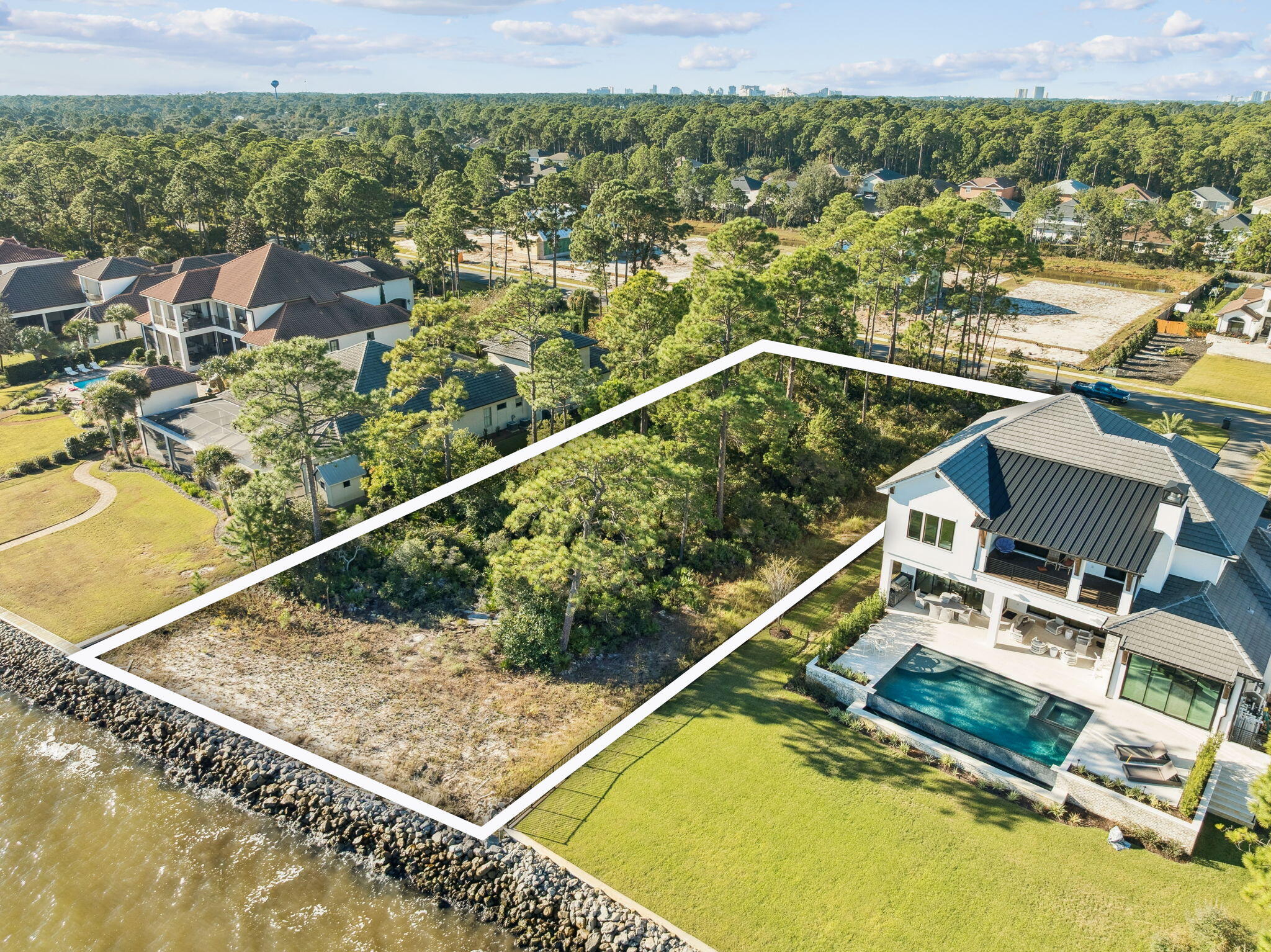 DRIFTWOOD ESTATES - Land