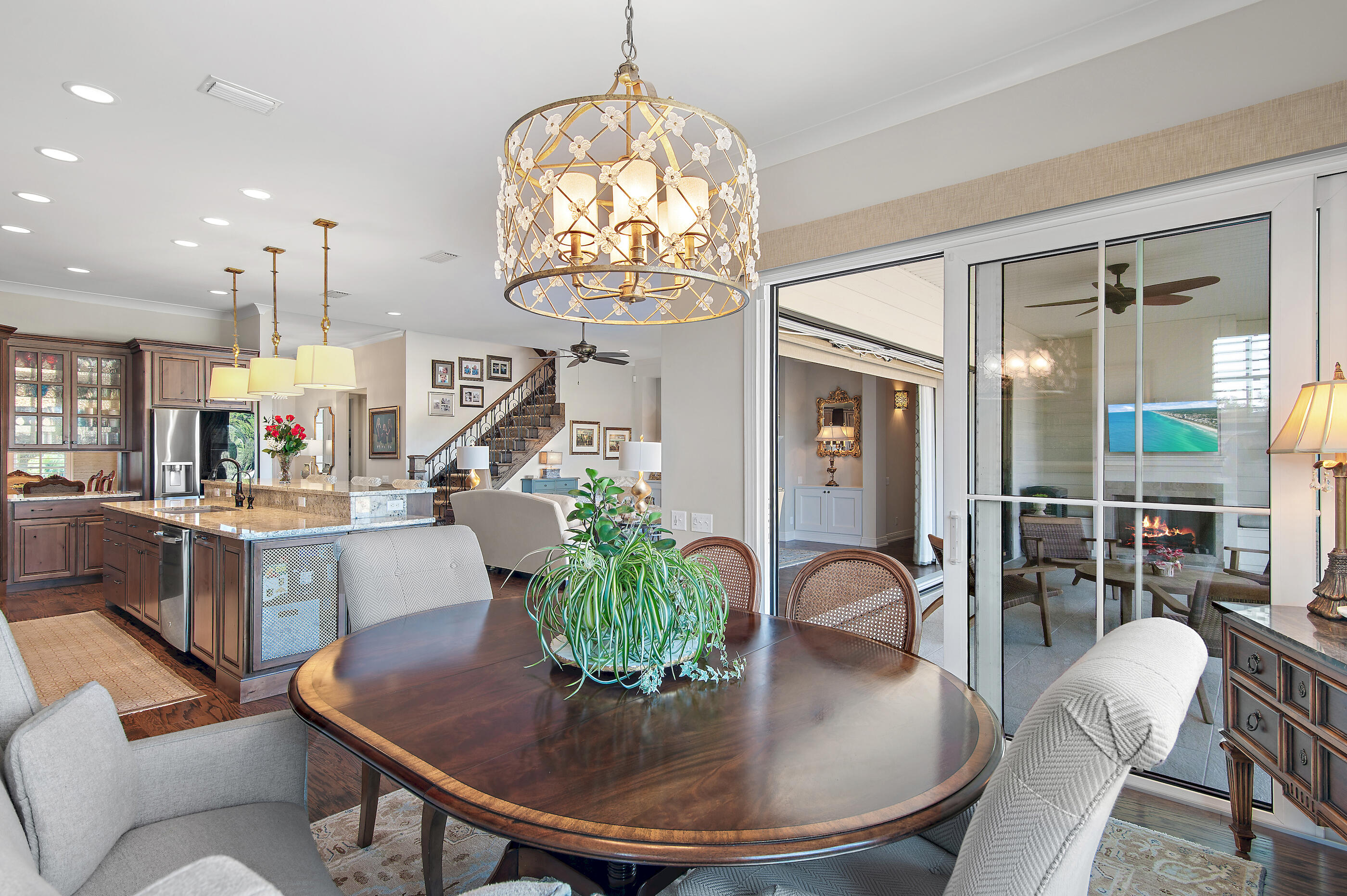 KELLY PLANTATION - Residential