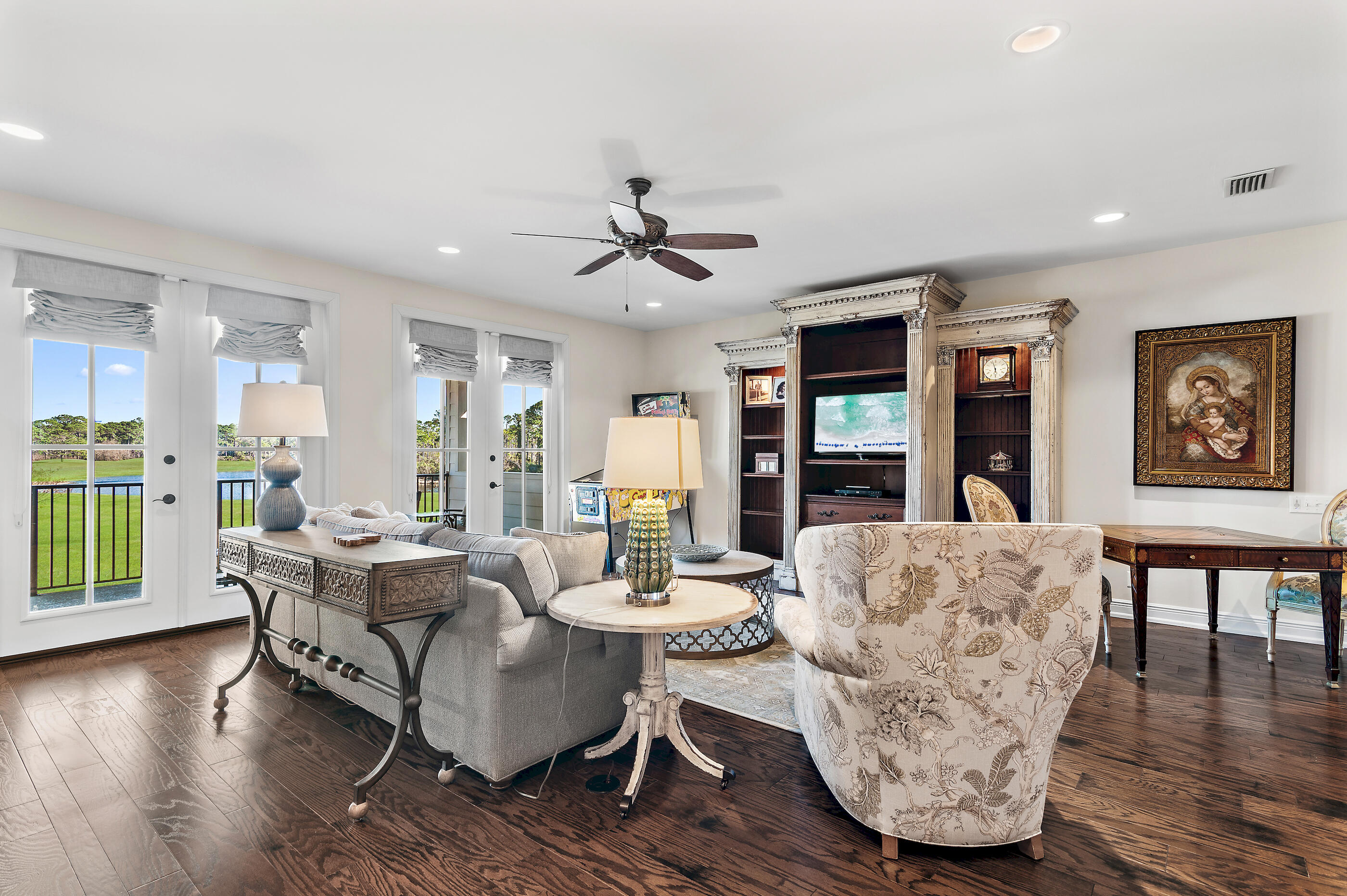 KELLY PLANTATION - Residential