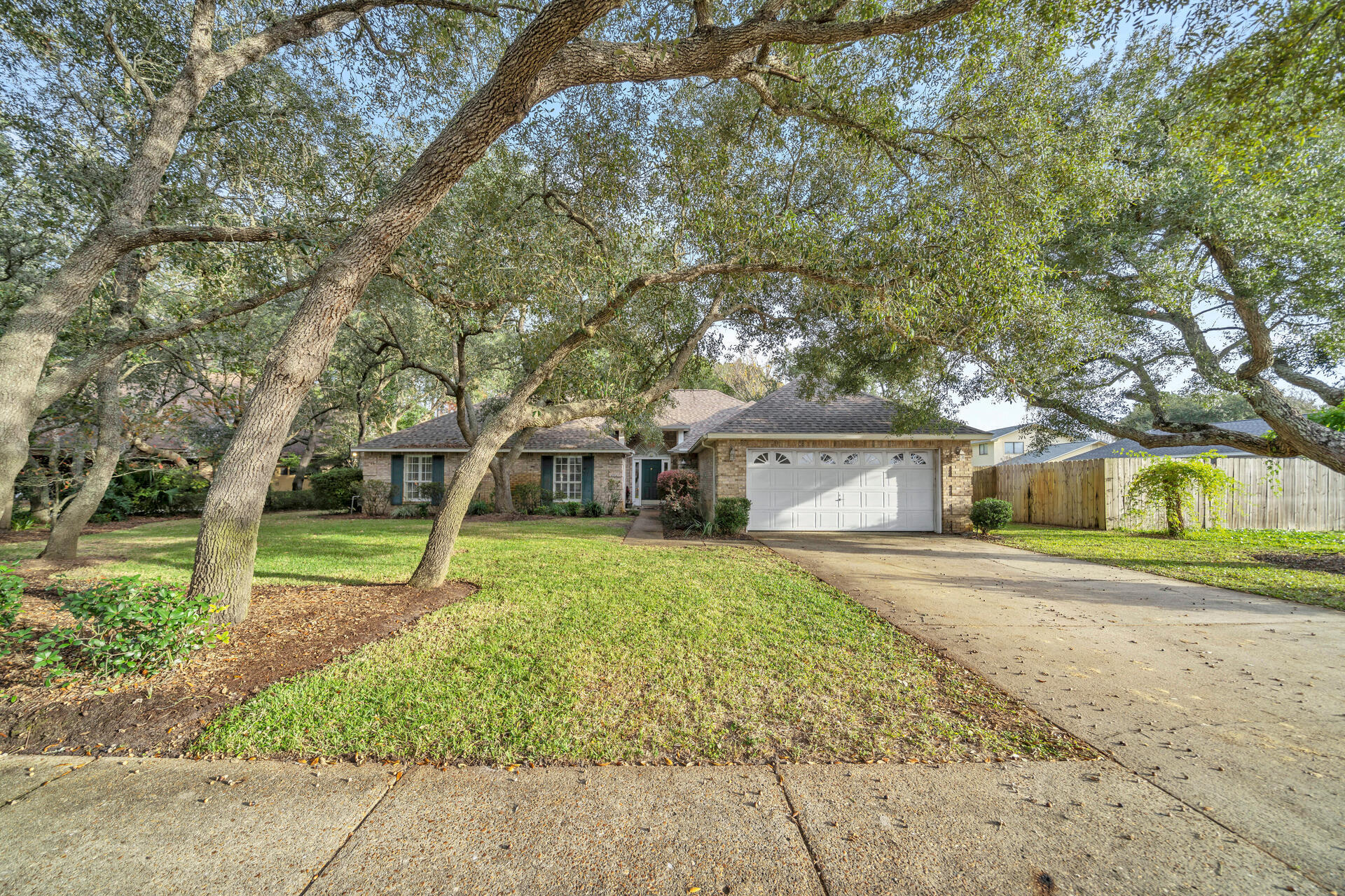INDIAN BAYOU - Residential