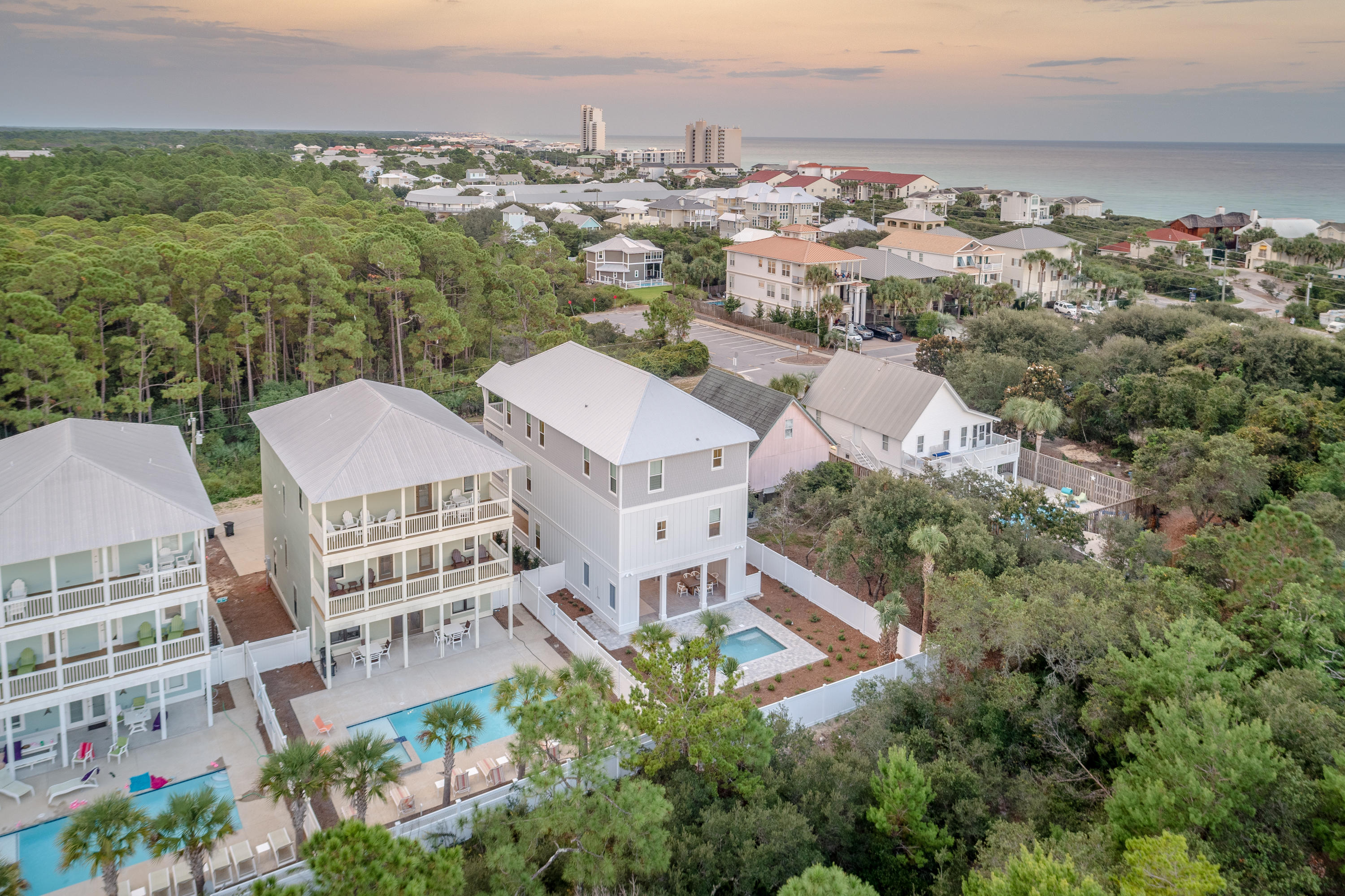 GULF SHORE MANOR - Residential