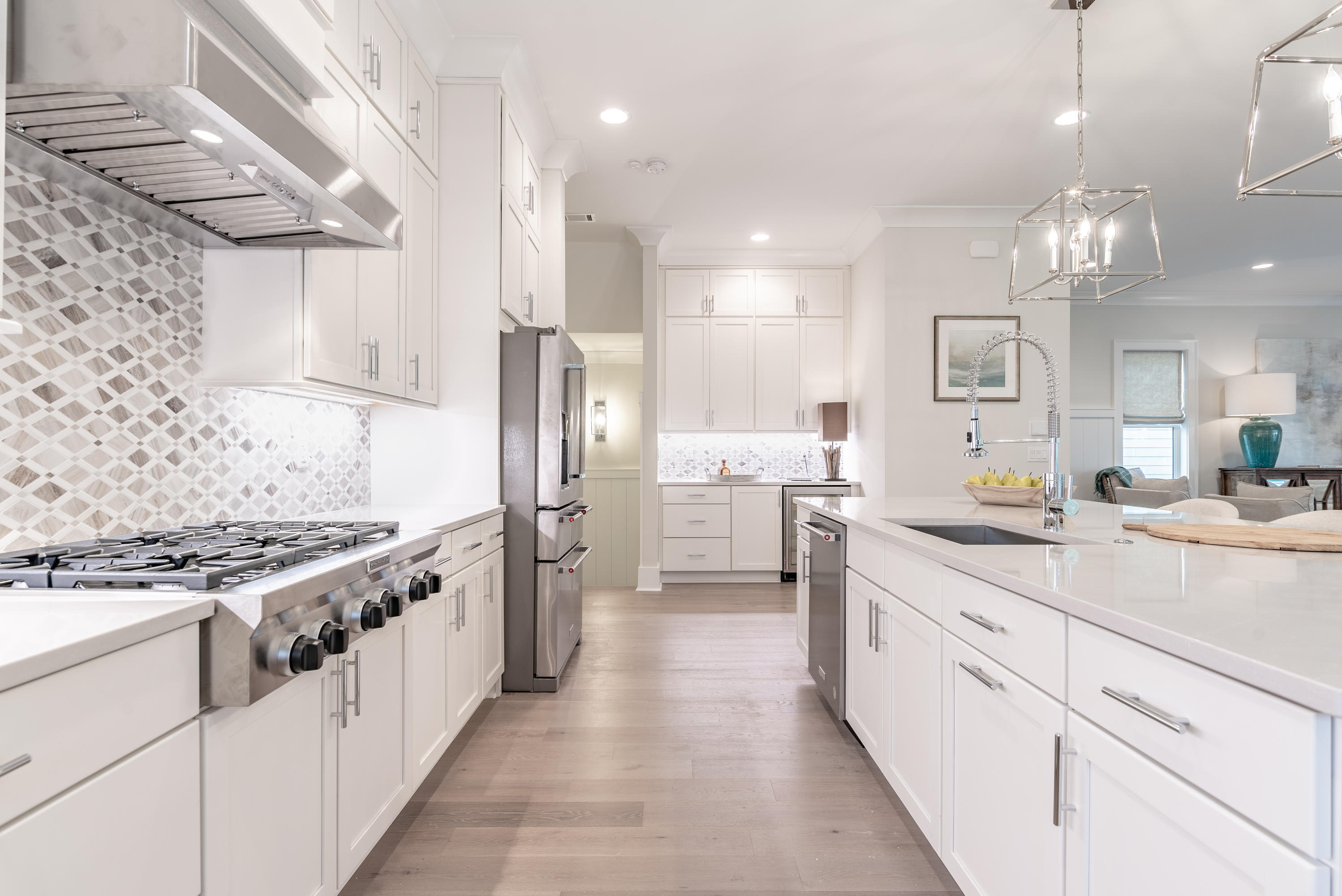 GULF SHORE MANOR - Residential