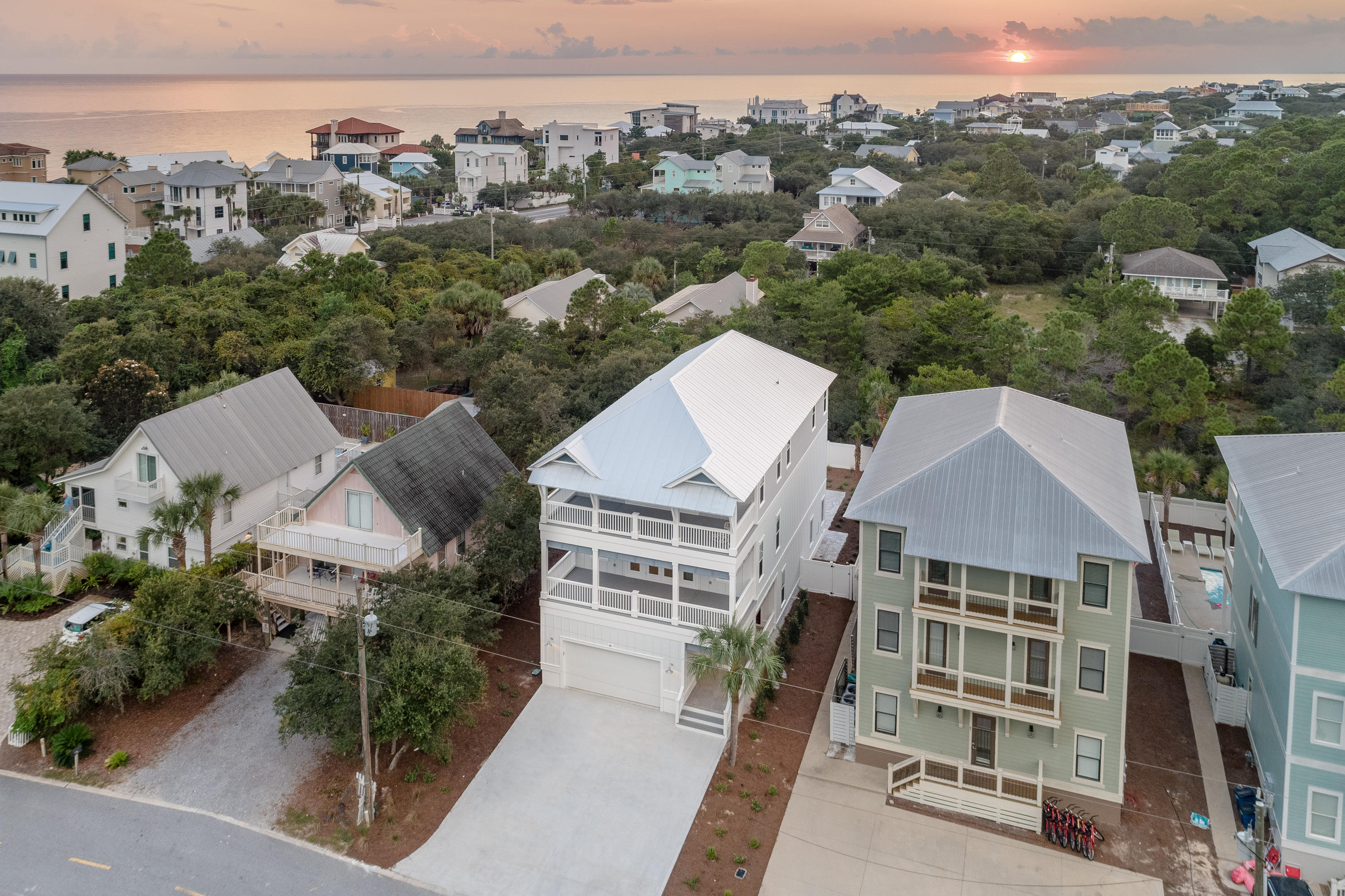 GULF SHORE MANOR - Residential