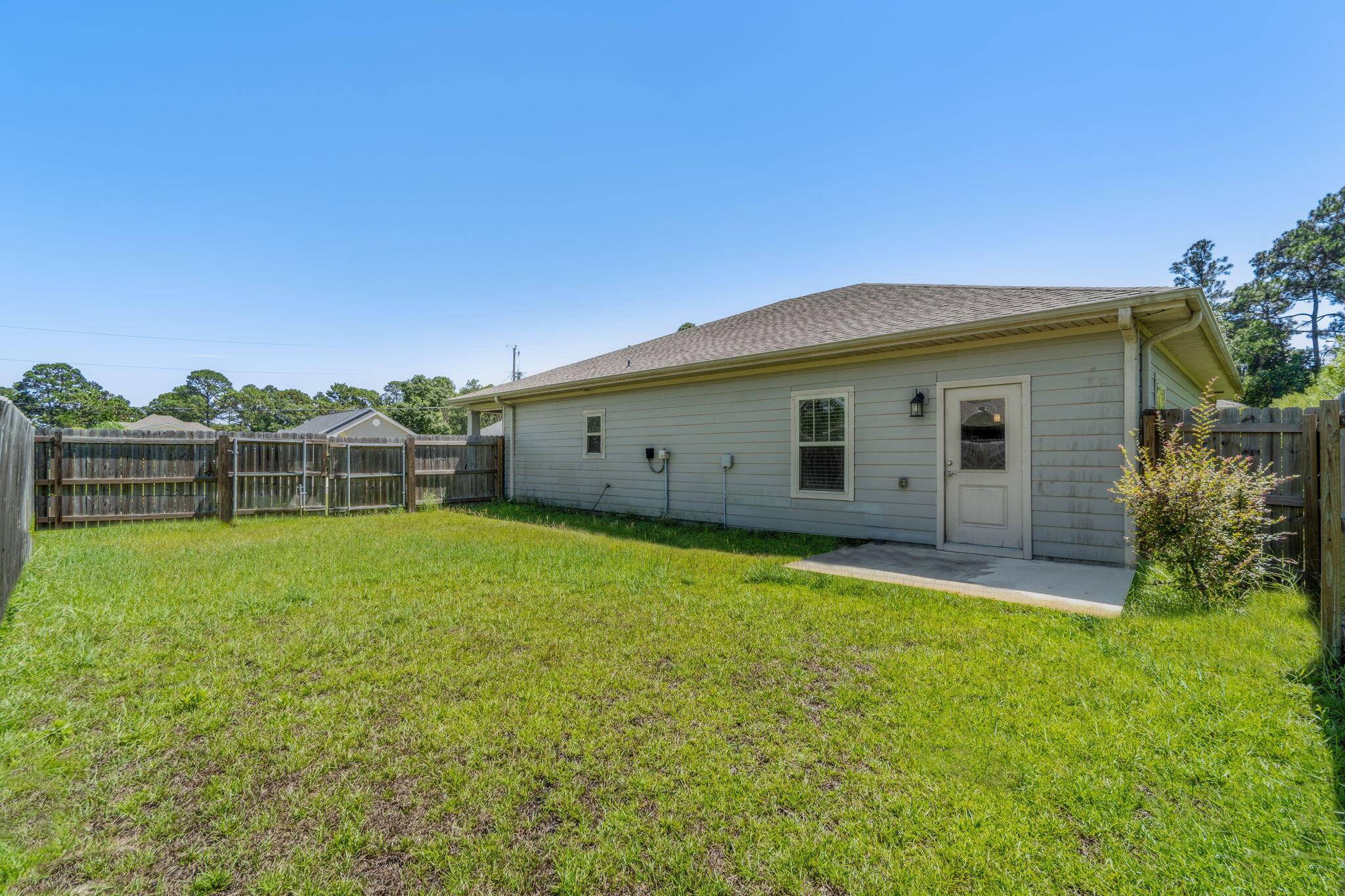 AZALEA ESTATES - Residential Lease