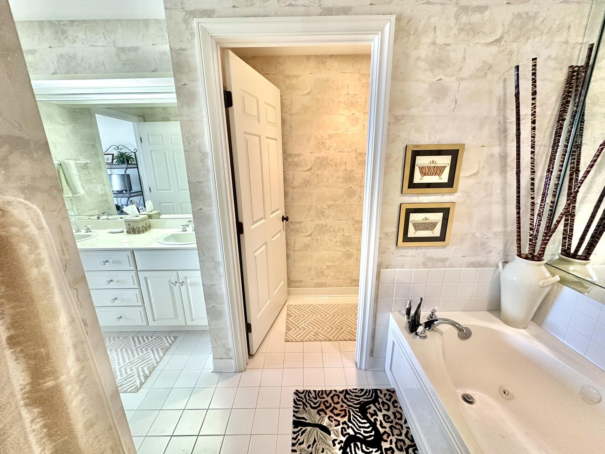 SOUTHWINDS III - Residential