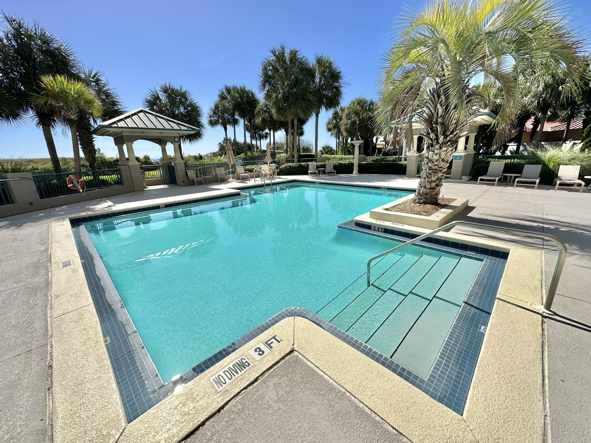 SOUTHWINDS III - Residential