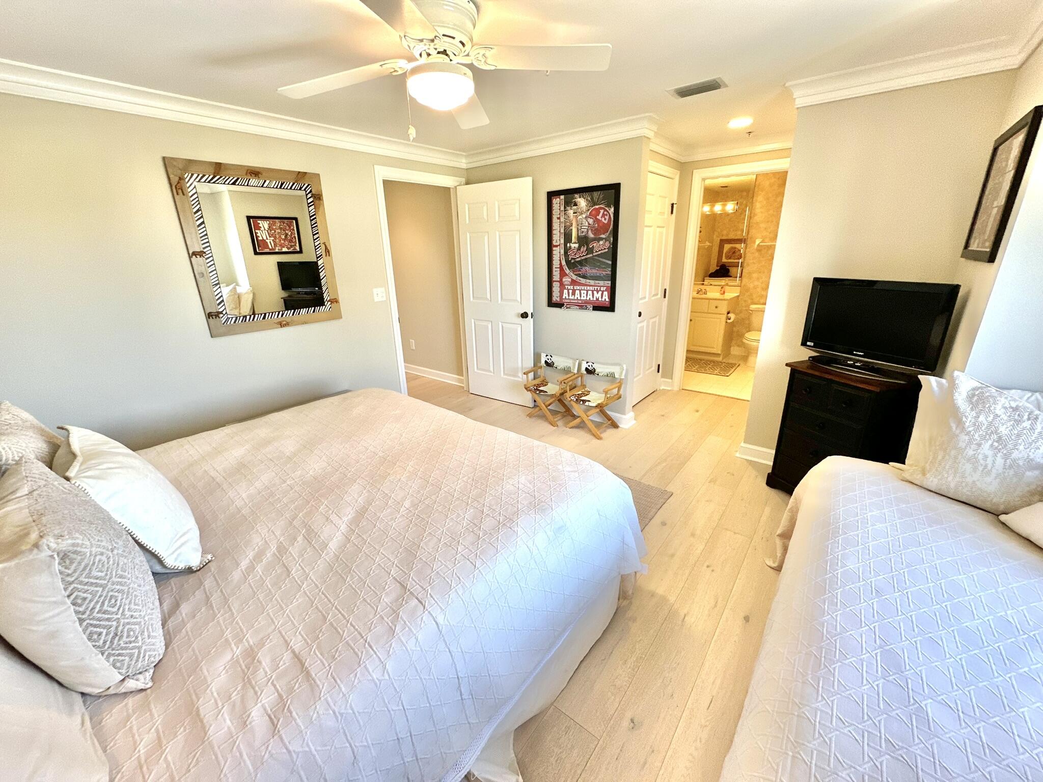 SOUTHWINDS III - Residential