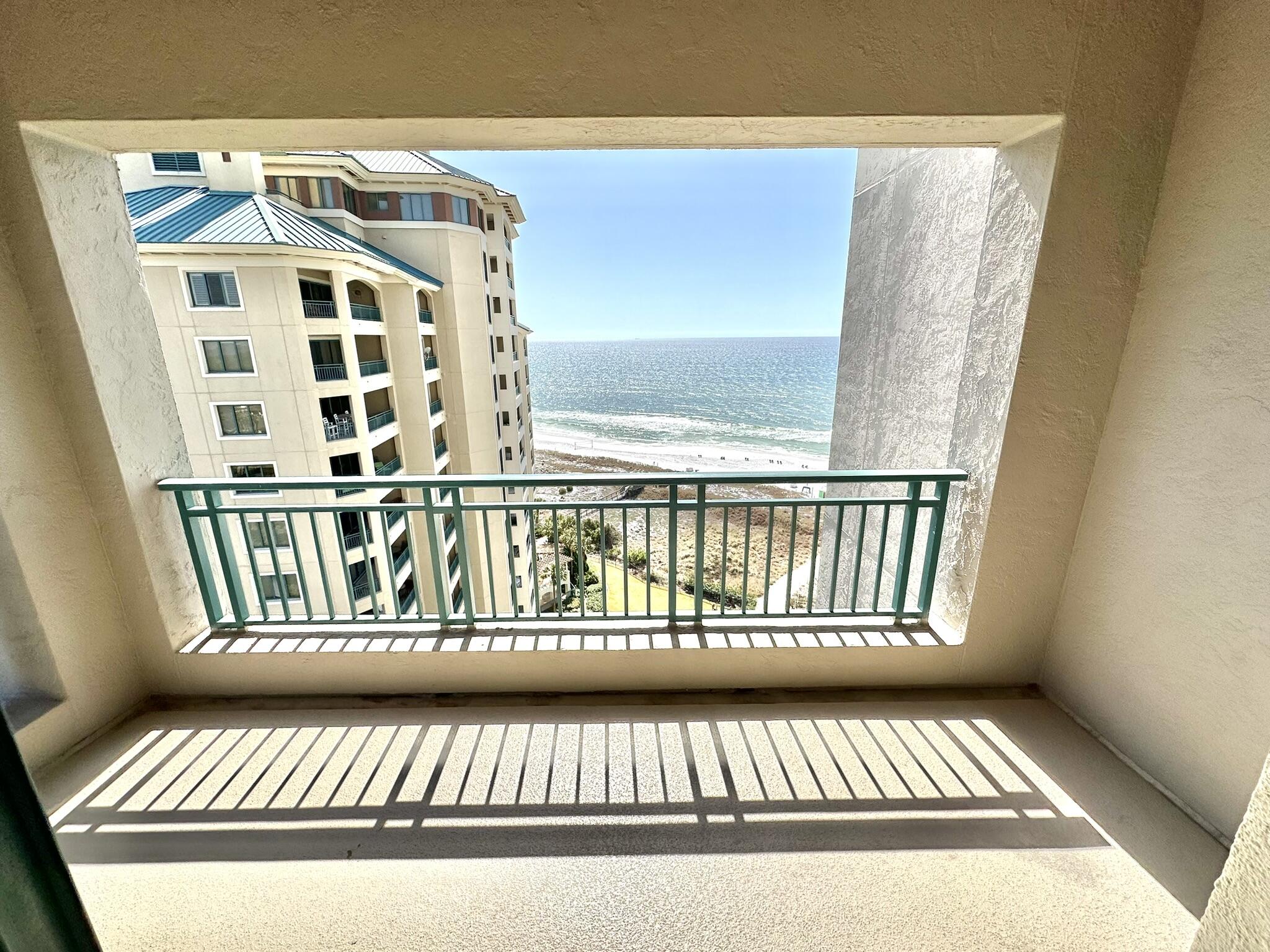 SOUTHWINDS III - Residential