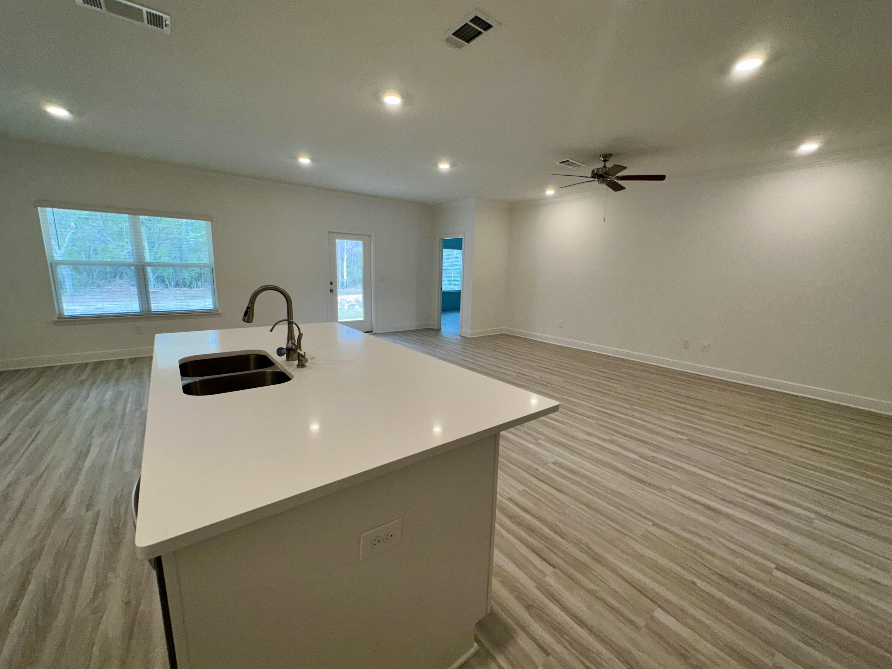 Walton's Landing - Residential Lease