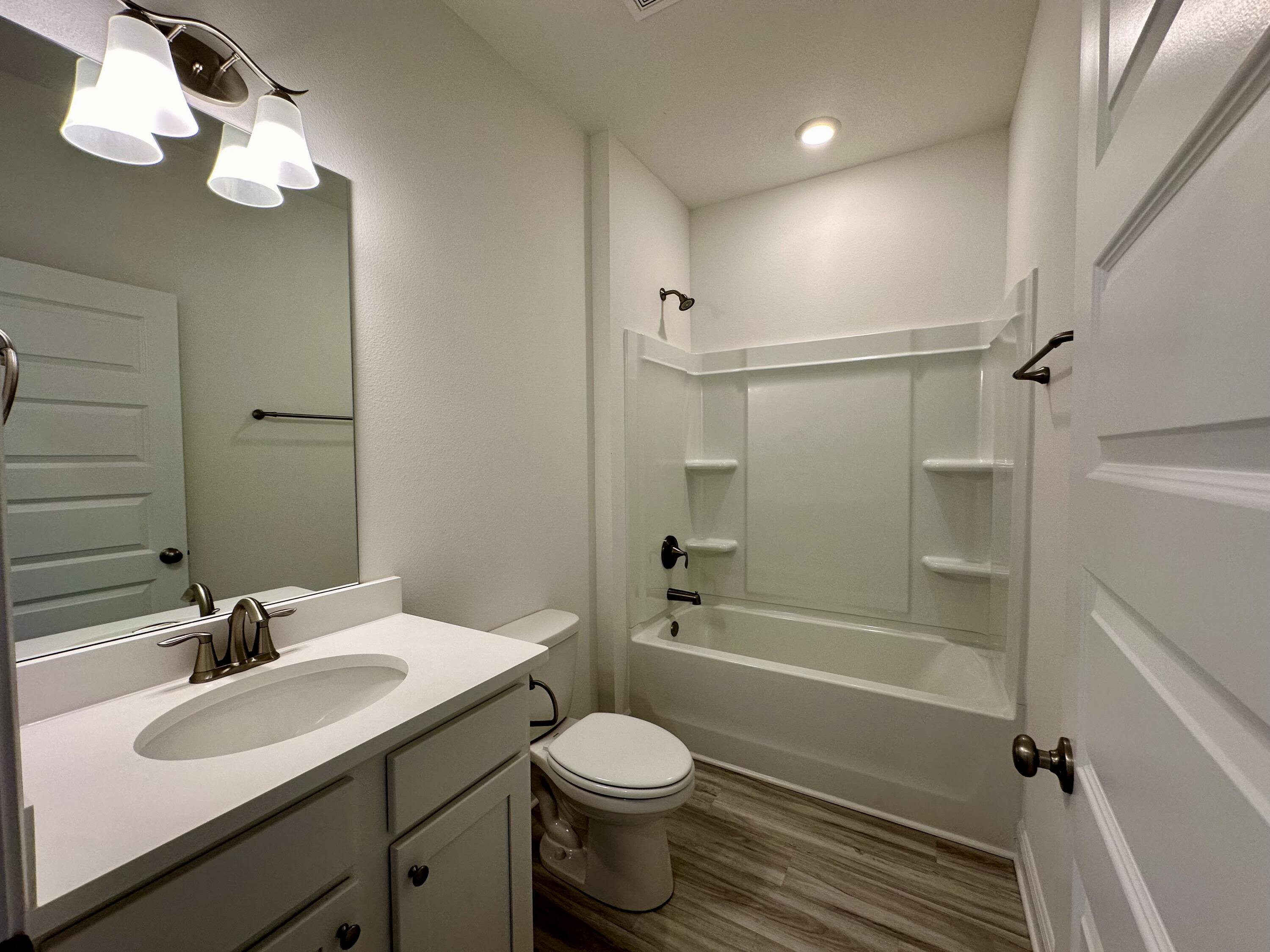 Walton's Landing - Residential Lease