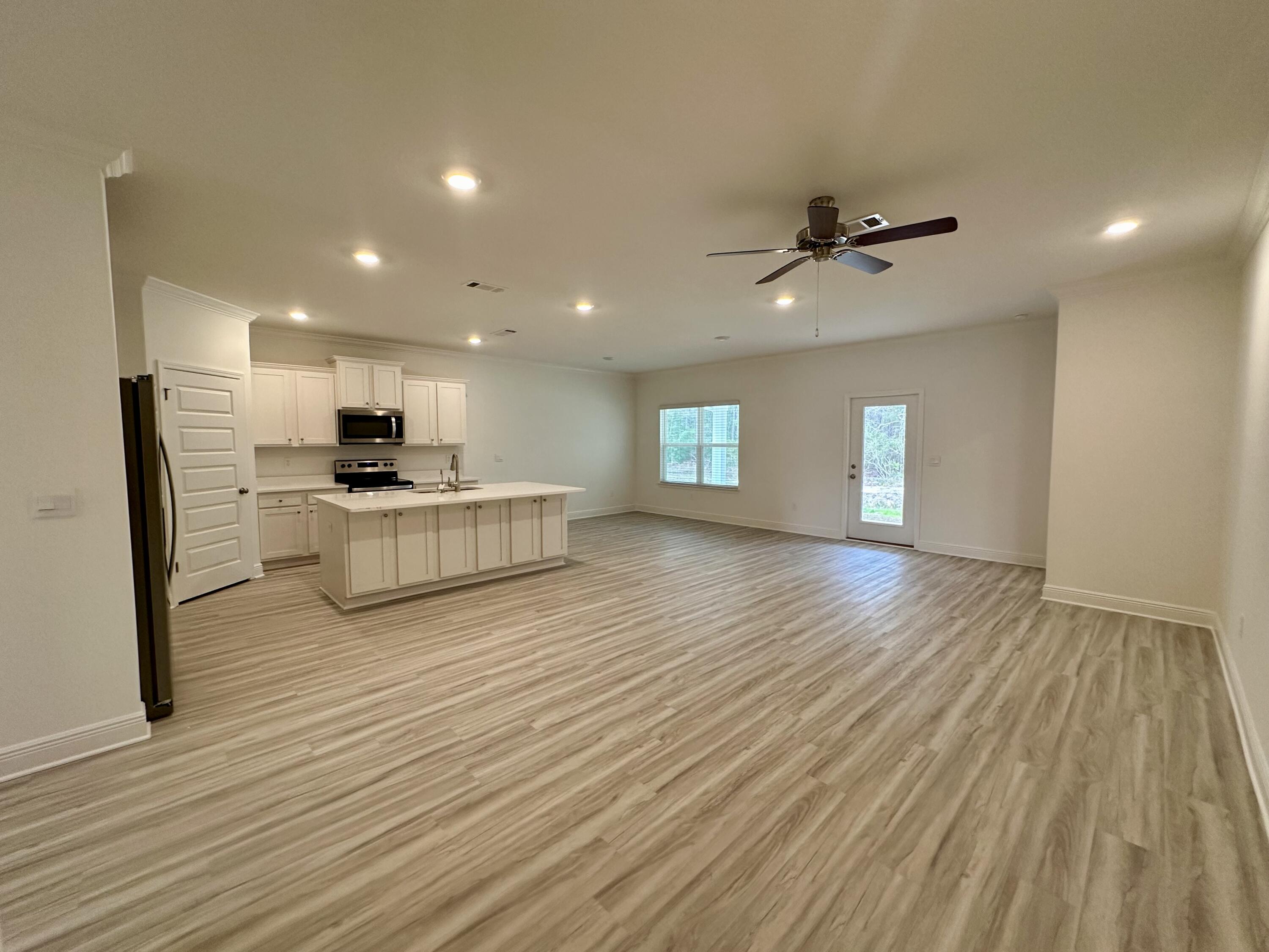 Walton's Landing - Residential Lease