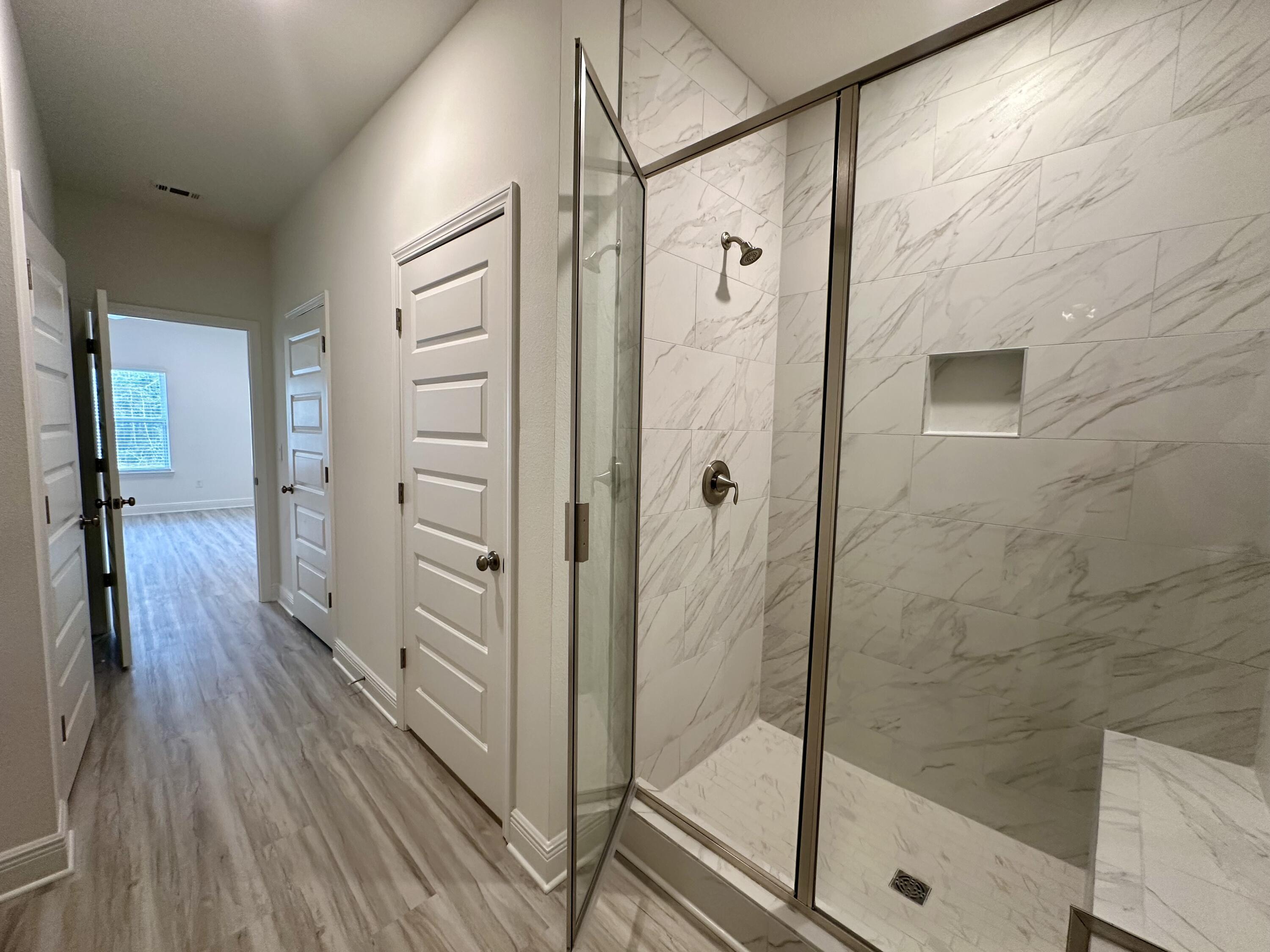 Walton's Landing - Residential Lease