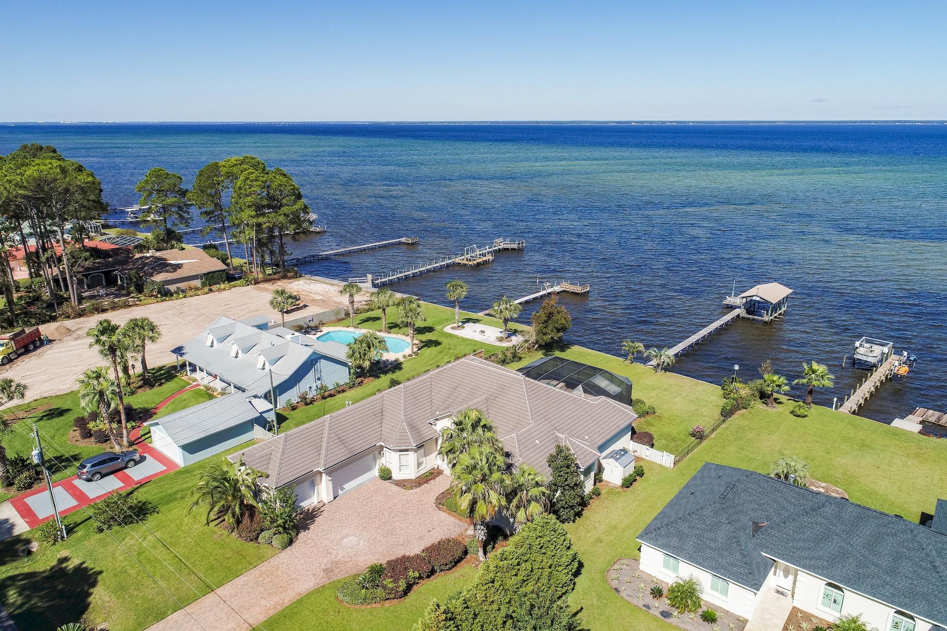 HOLIDAY SHORES ESTATES - Residential