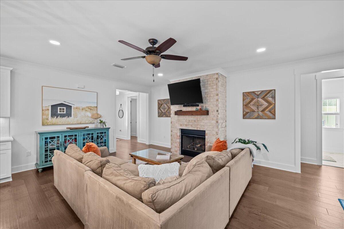 DEER MOSS CREEK - Residential