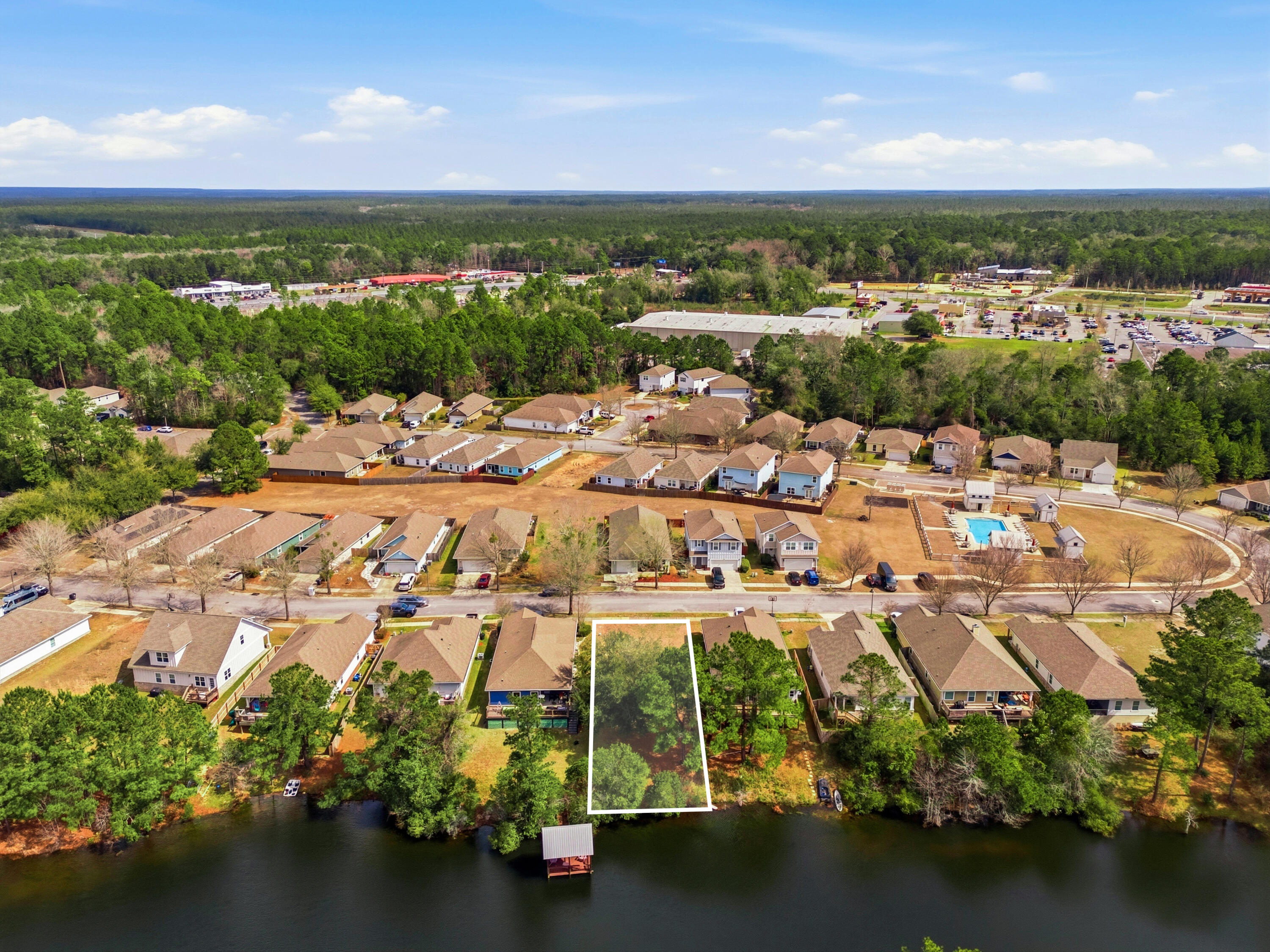LAGRANGE LANDING - Land