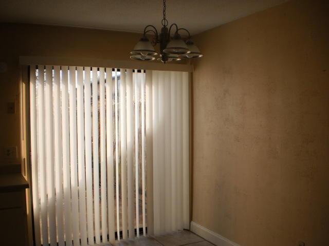 INDIAN HILLS - Residential Lease