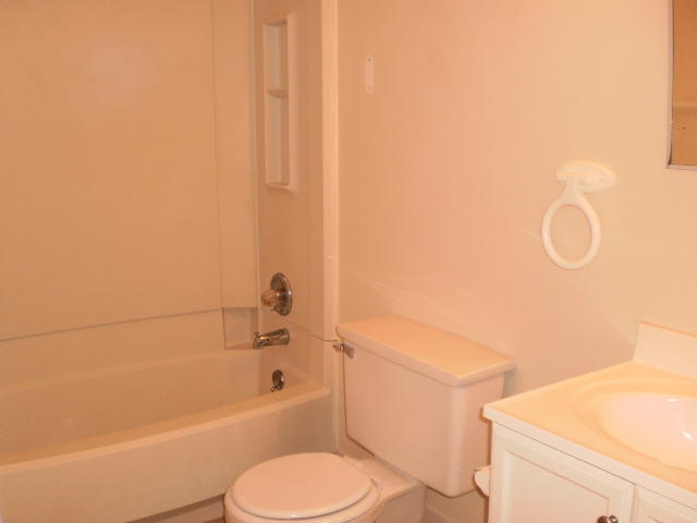 INDIAN HILLS - Residential Lease
