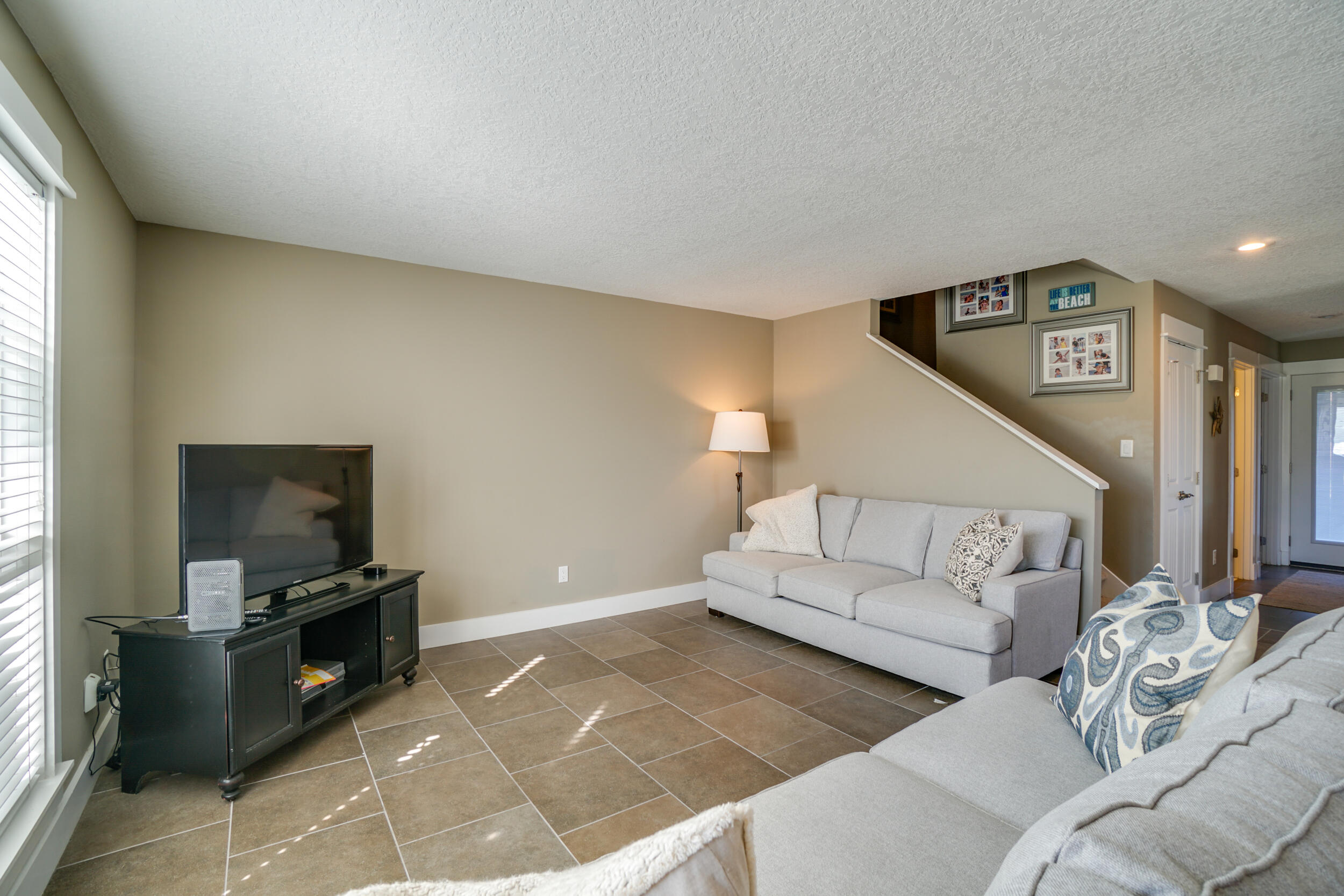 SANDPIPER VILLAGE CONDO - Residential
