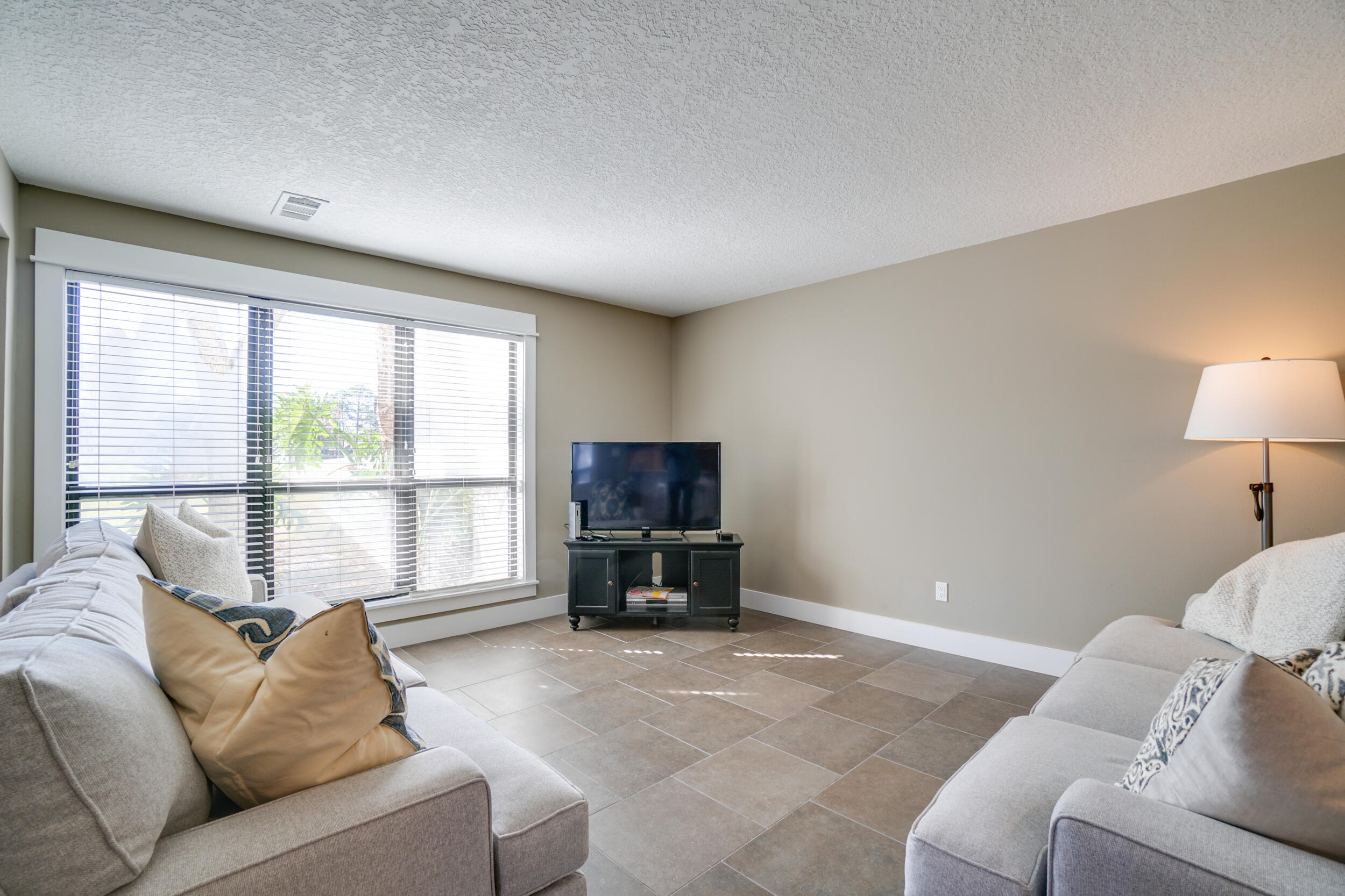 SANDPIPER VILLAGE CONDO - Residential